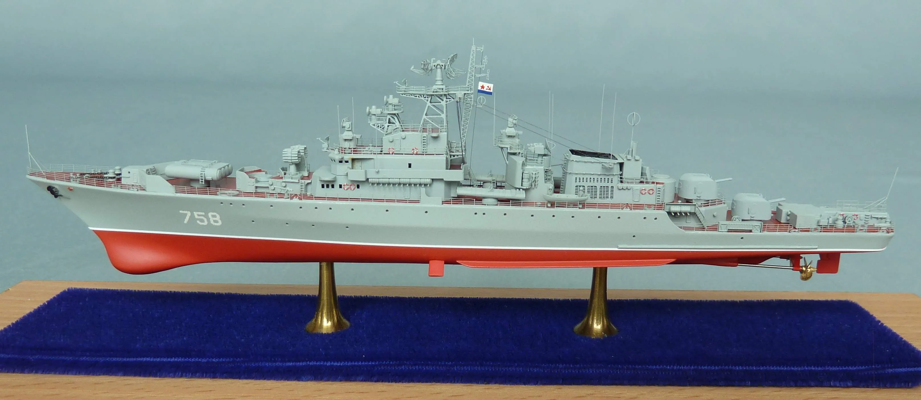 Модель корабля СКР "Свирепый"  - Верфь на Столе