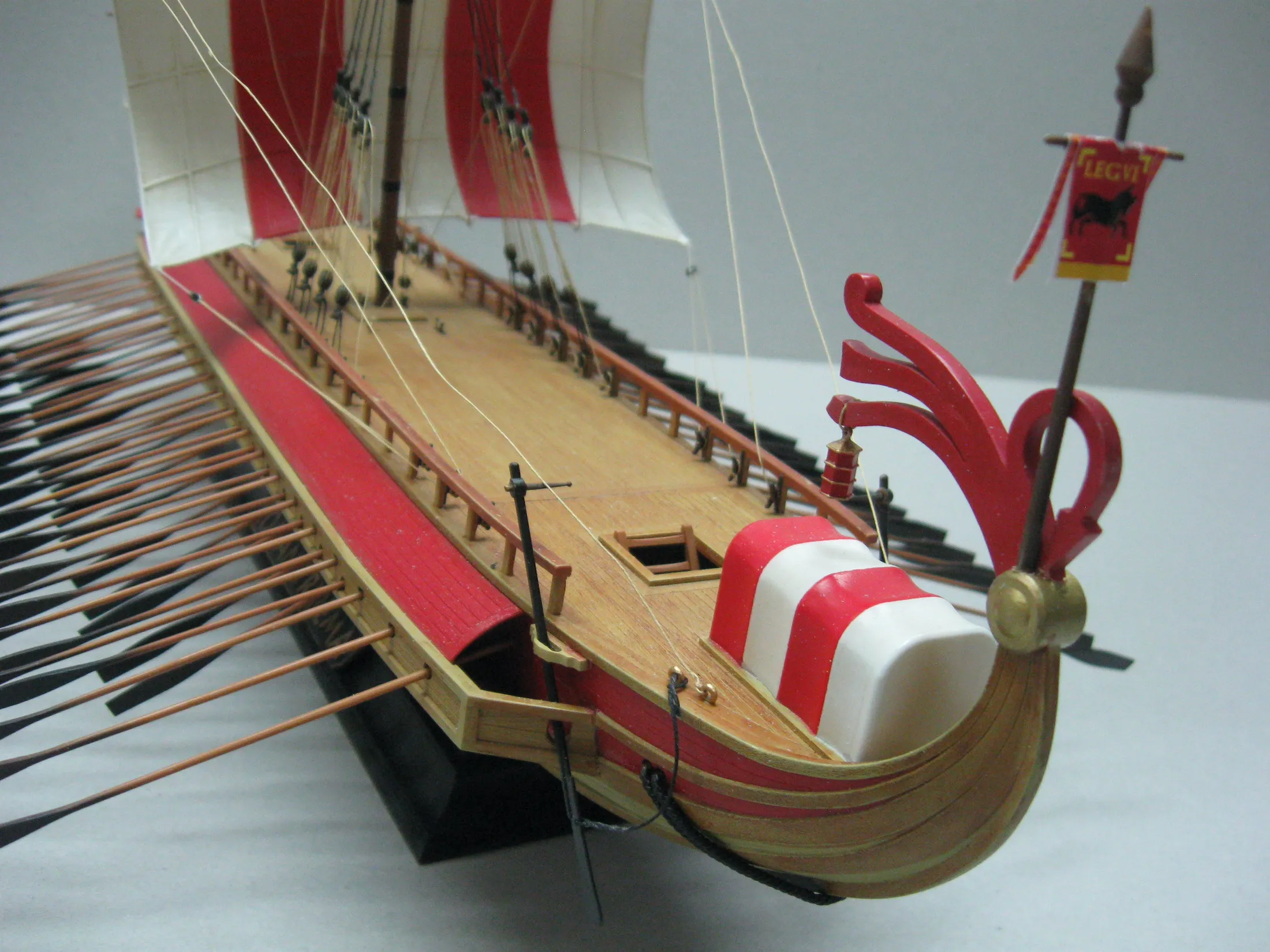 Модель корабля Римская трирема - Верфь на Столе