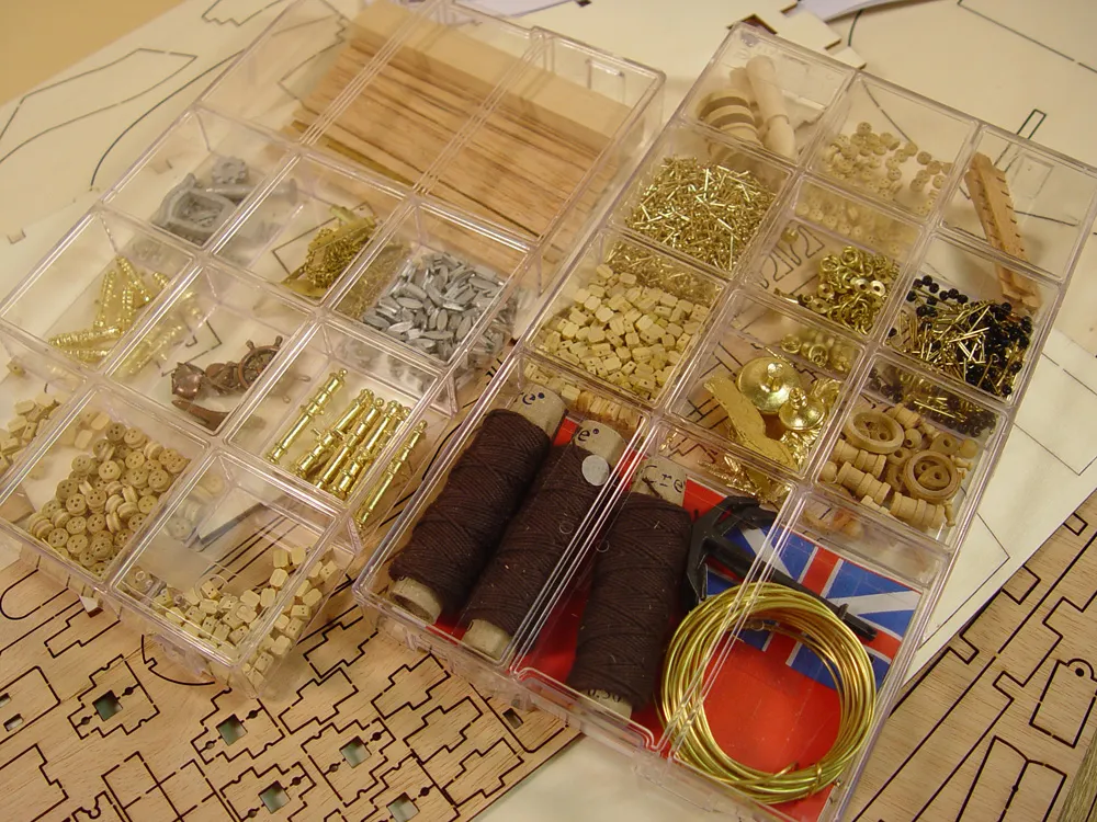 Барк Endeavour + (Полный набор инструментов, клея и краски)