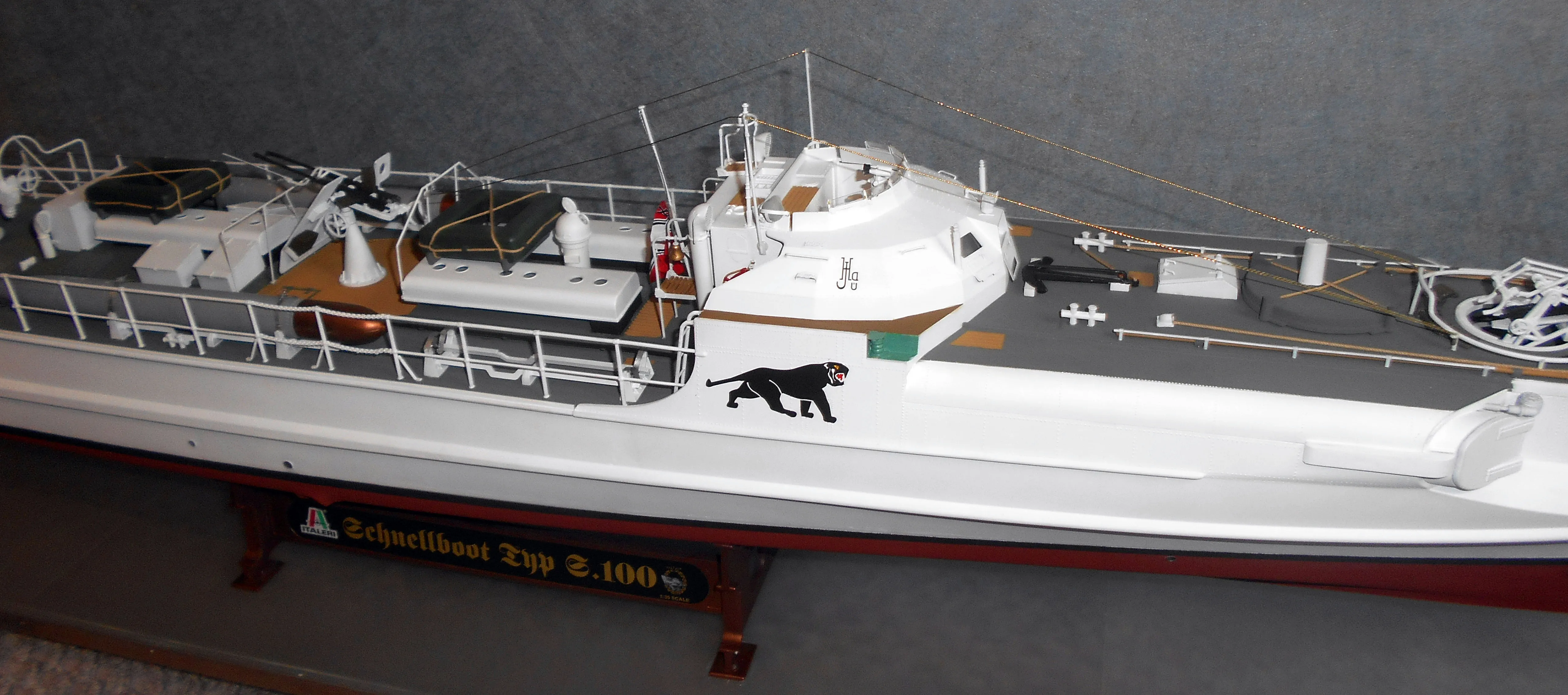 Модель корабля SCHNELLBOOT S – 100 - Верфь на Столе