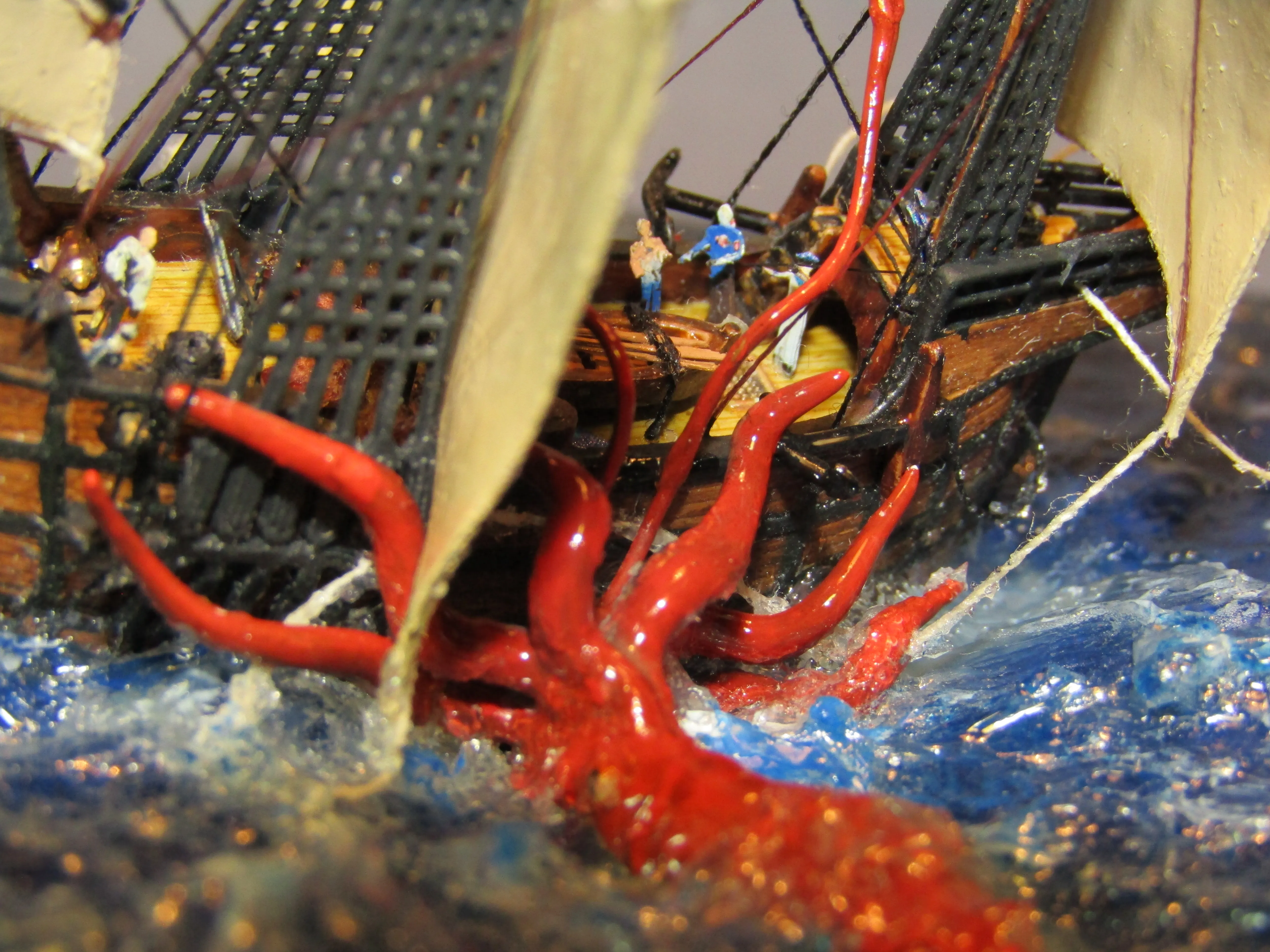 Модель корабля Каракка “Santa Maria” и Кракен - Верфь на Столе