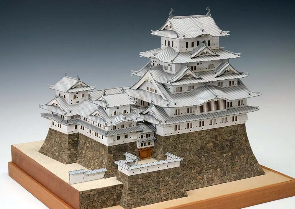 Замок Himeji + (Стартовый набор инструментов)