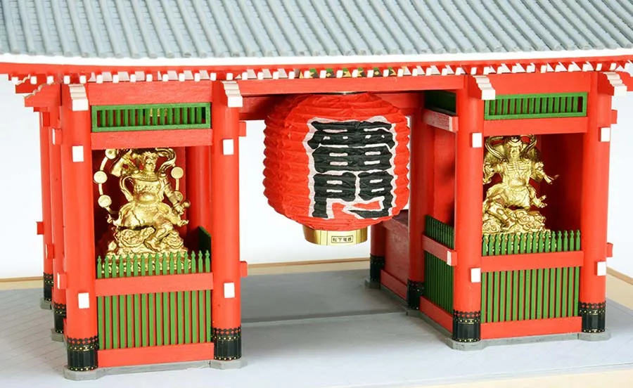 Главные ворота Senso-Ji Kaminarimon + (Стартовый набор инструментов) Главные ворота Senso-Ji Kaminarimon + (Стартовый набор инструментов)