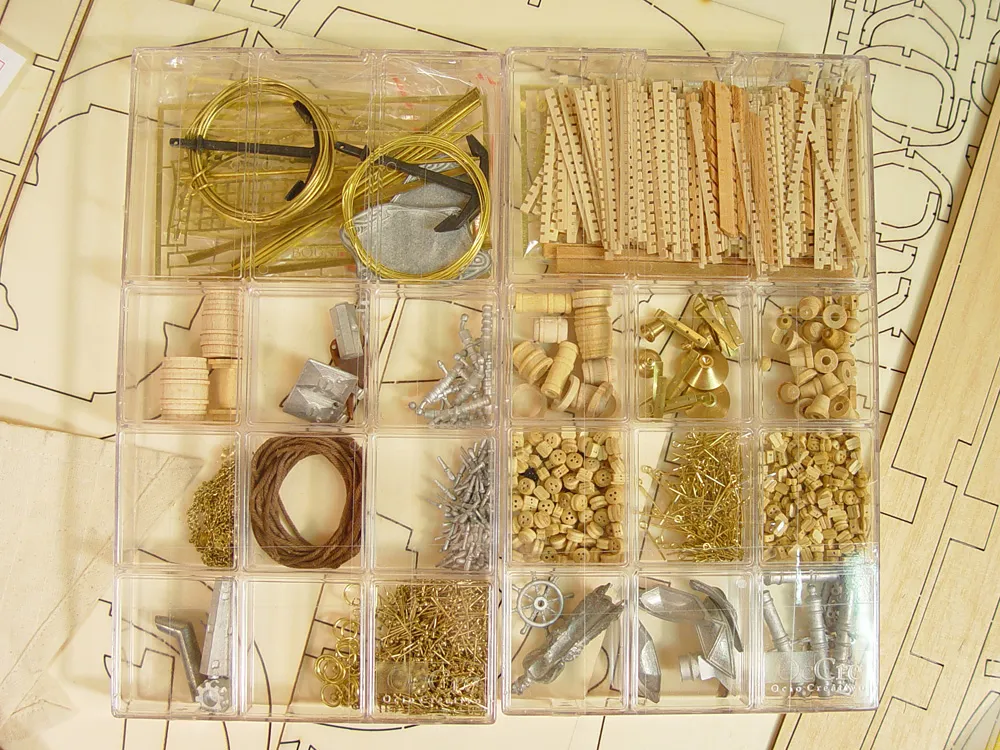 Bounty с разрезом + (Полный набор инструментов, клея и краски)