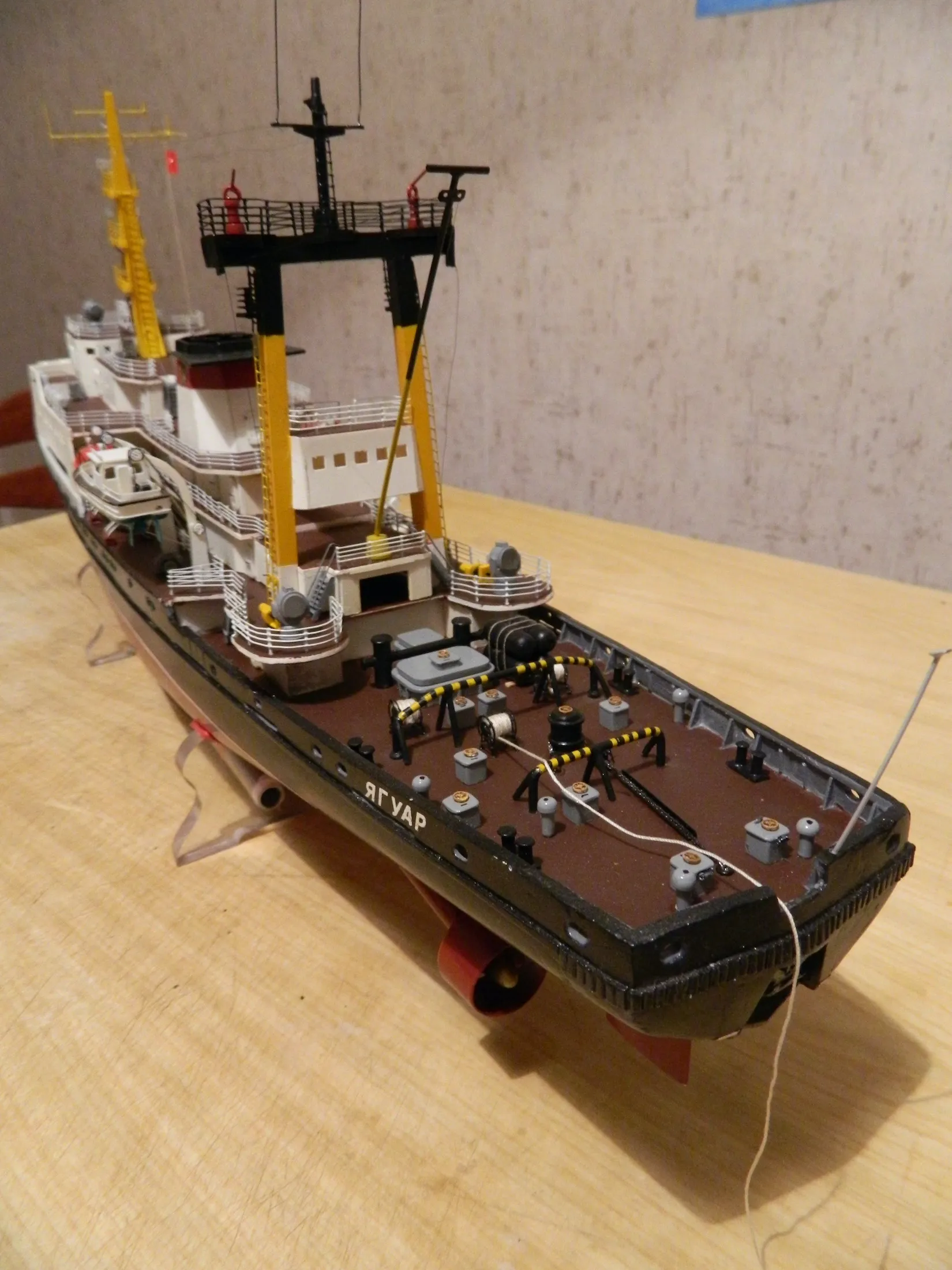 Модель корабля Буксир спасатель «Ягуар» - Верфь на Столе