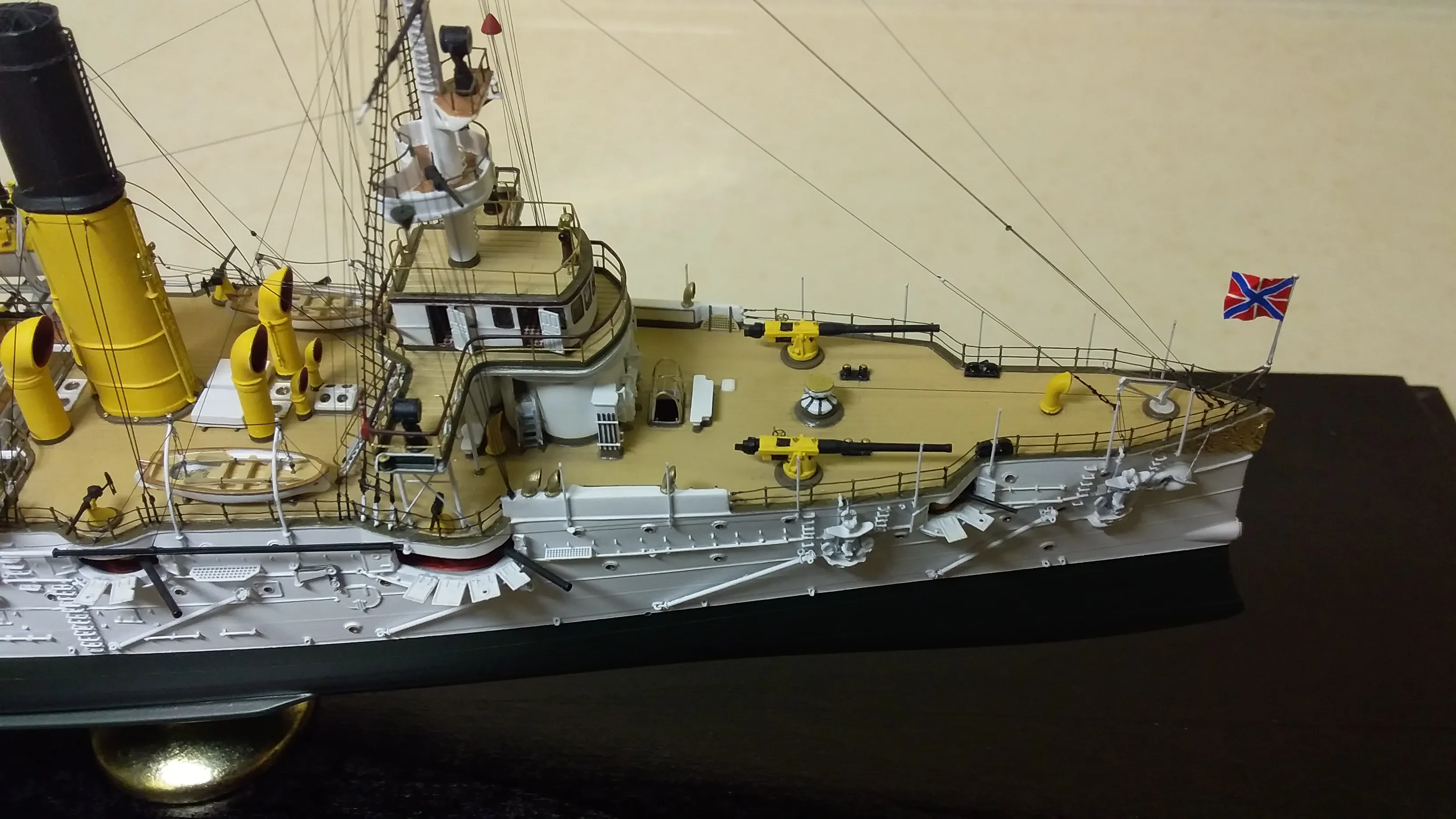 Модель корабля Бронепалубный крейсер 1 ранга «Варяг» - Верфь на Столе