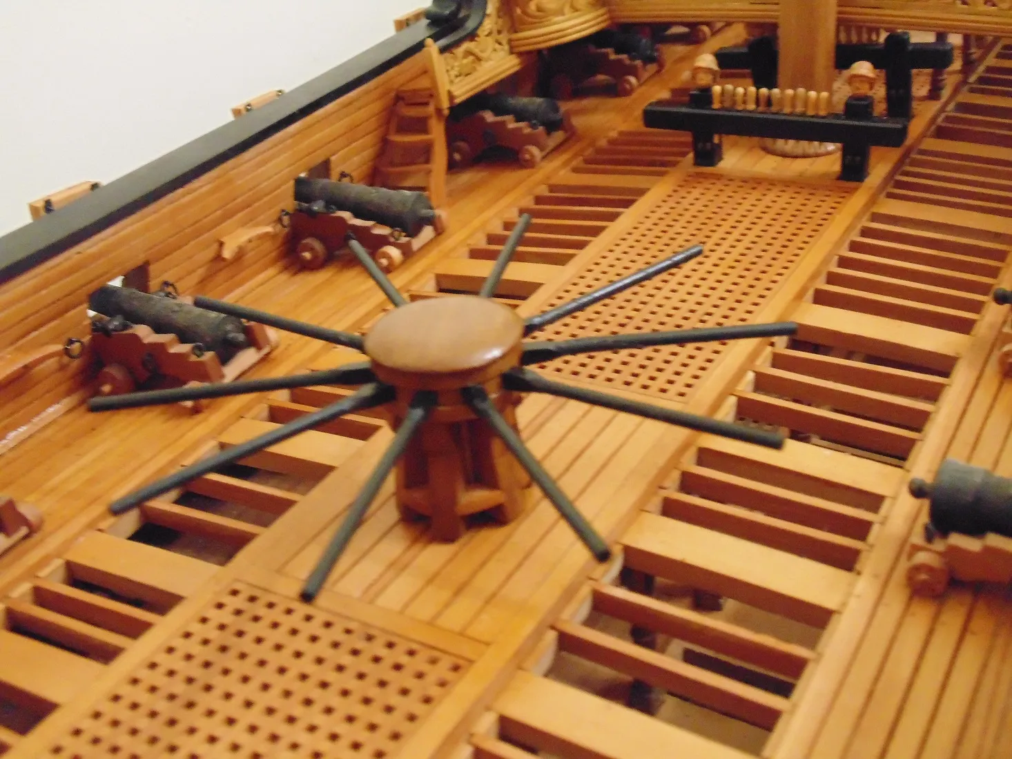 Модель корабля HMS "Sussex" - Верфь на Столе