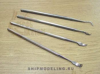 Набор из четырех скребков