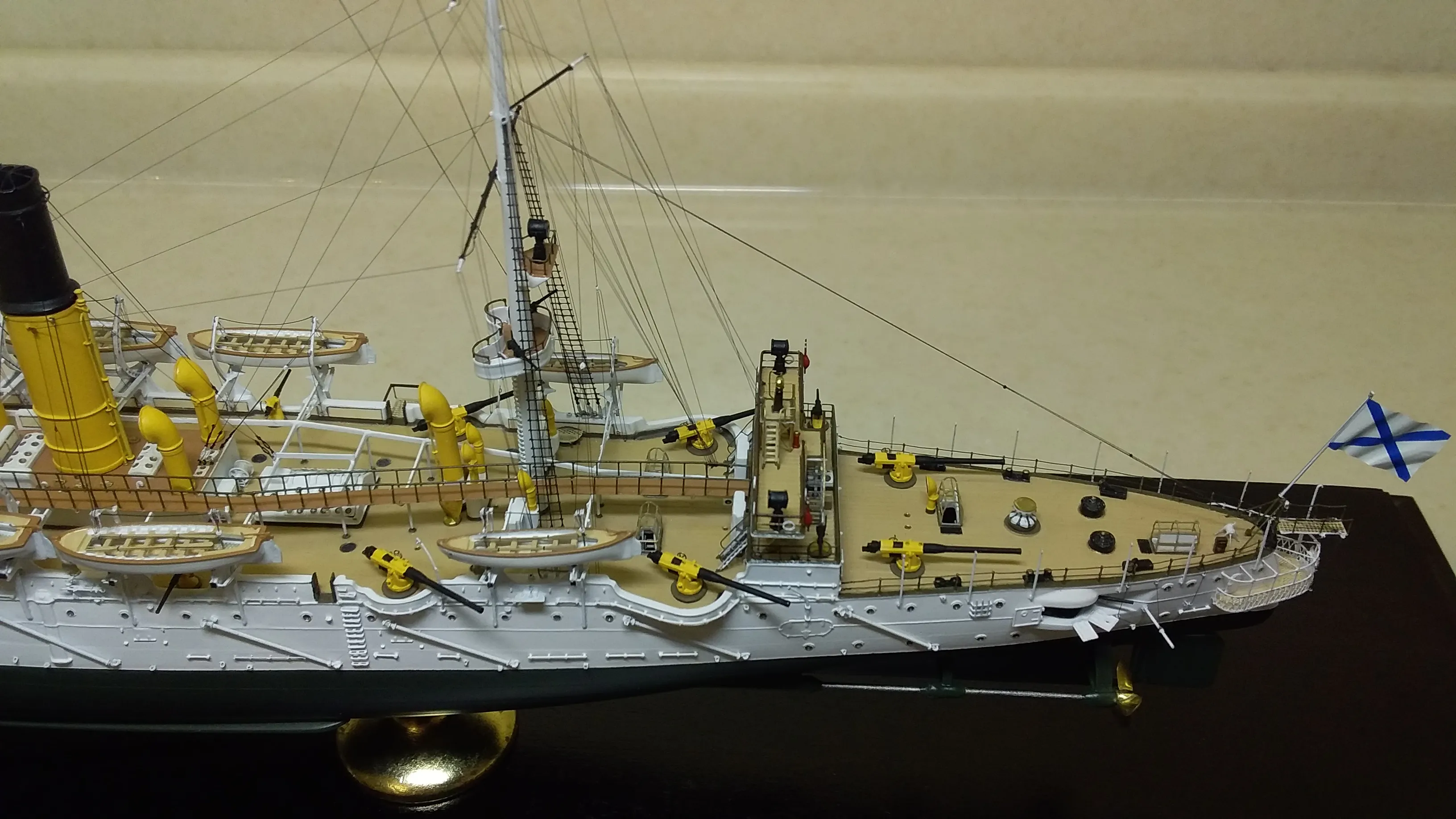 Модель корабля Бронепалубный крейсер 1 ранга «Варяг» - Верфь на Столе