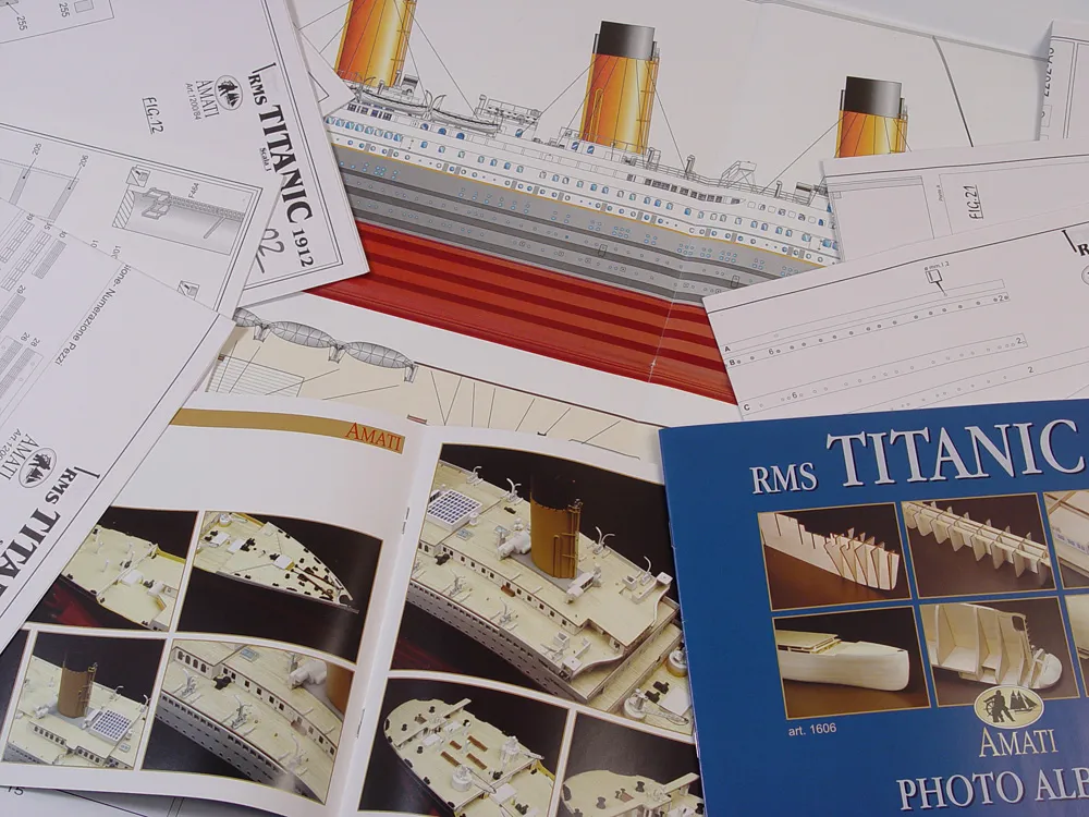 Титаник (RMS Titanic) + (Полный набор инструментов, клея и краски)