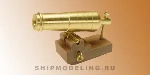 Карронада на станке, латунь и дерево, 24 мм