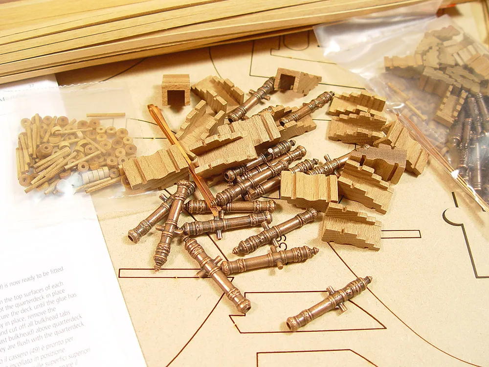 Галеон Revenge + (Полный набор инструментов, клея и краски)