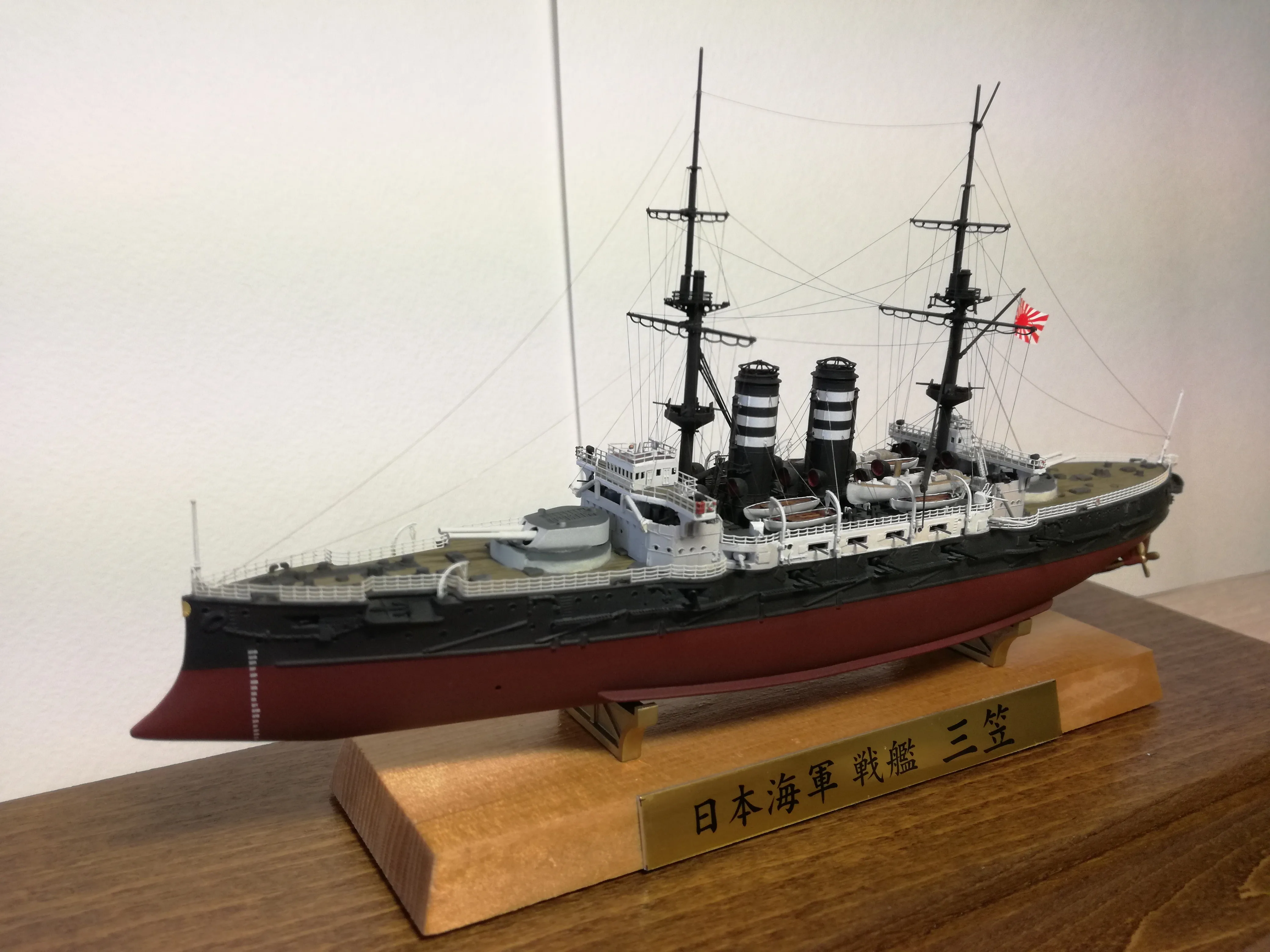 Модель корабля IJN "Mikasa" - Верфь на Столе