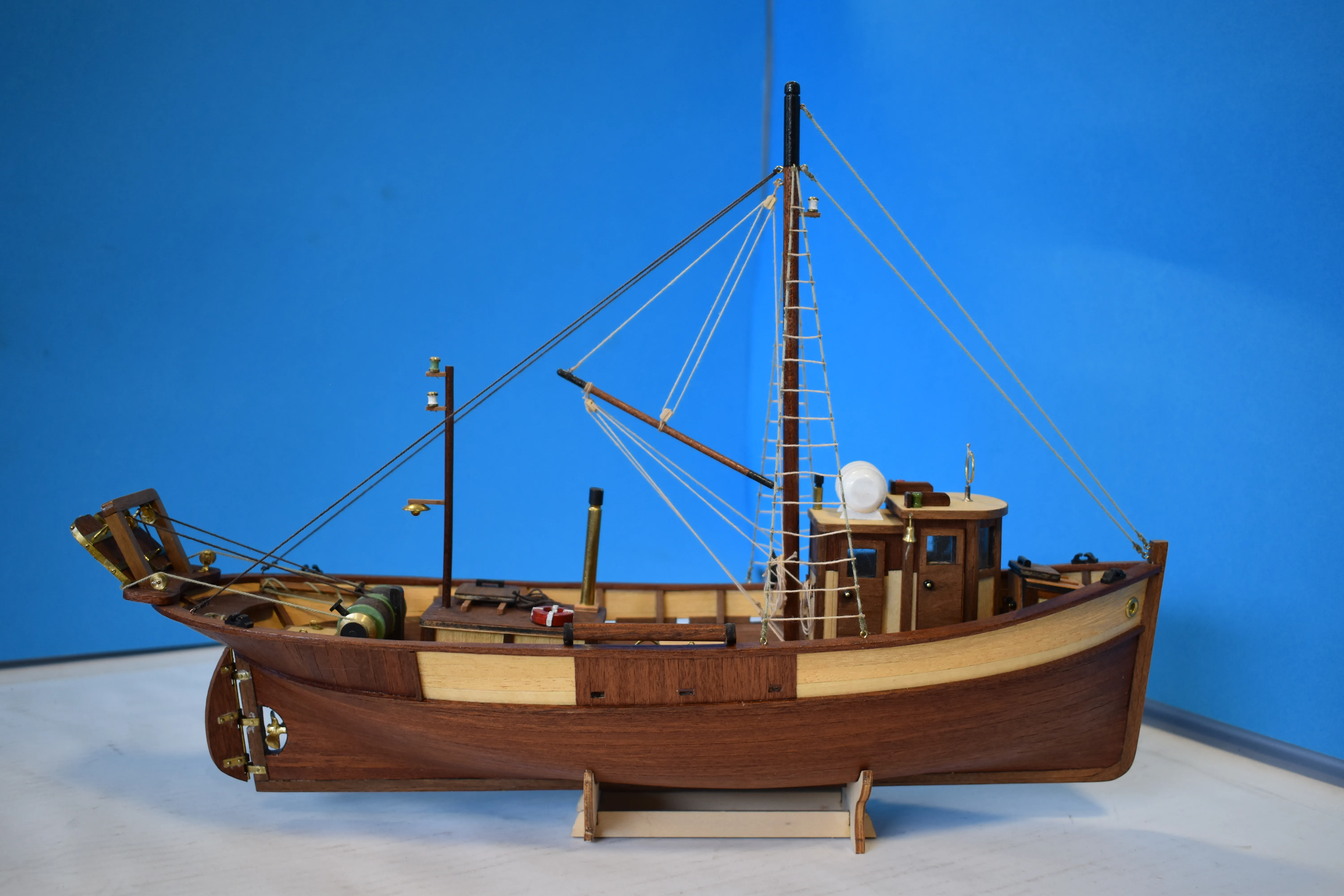 Модель корабля Рыбацкая лодка "Mare Nostrun" - Верфь на Столе