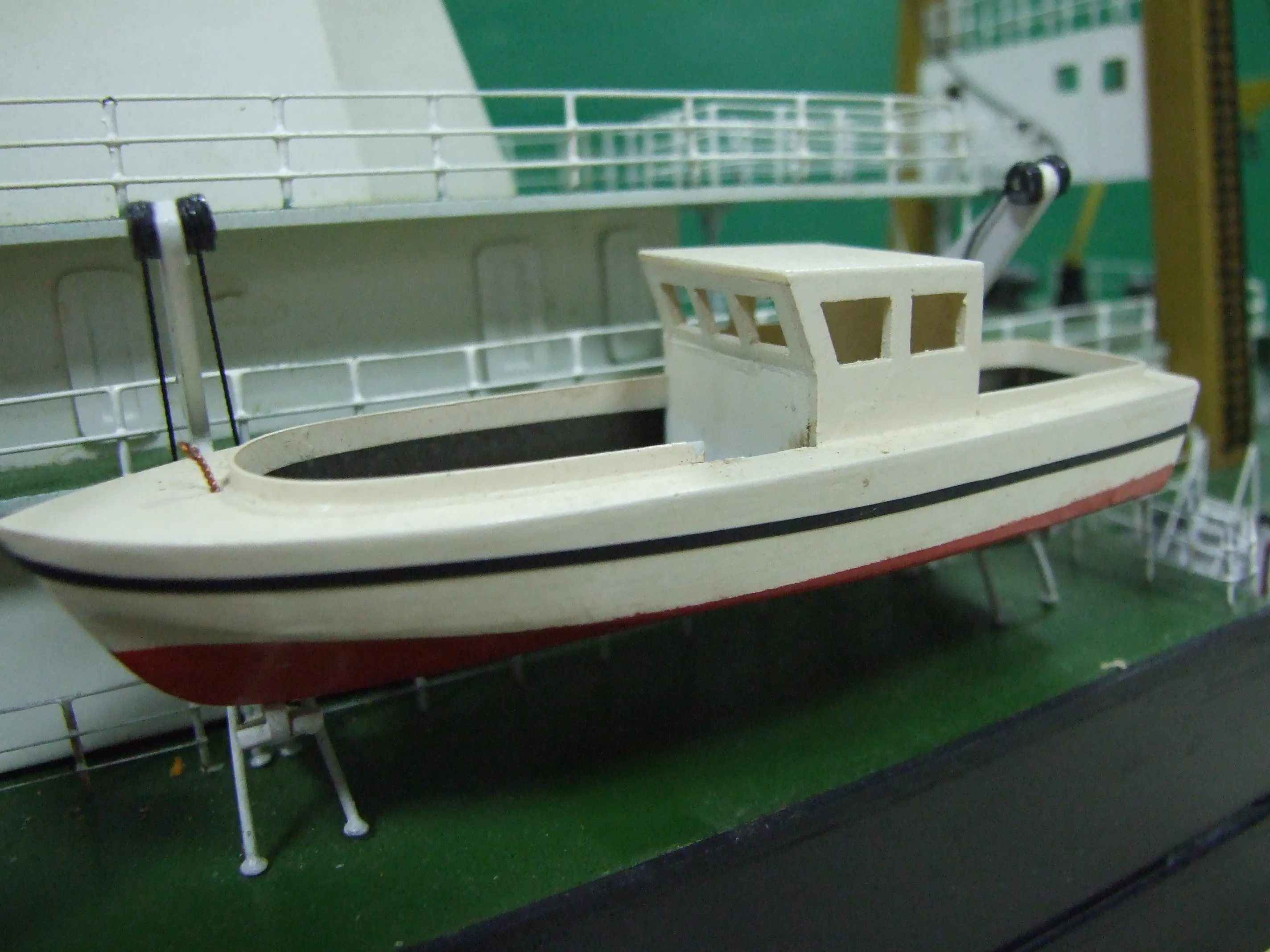 Модель корабля Морской спасательный буксир пр. 1453 "Ягуар"  - Верфь на Столе