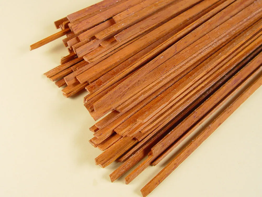 Рейка 1х3 мм, красный падук, 5 шт