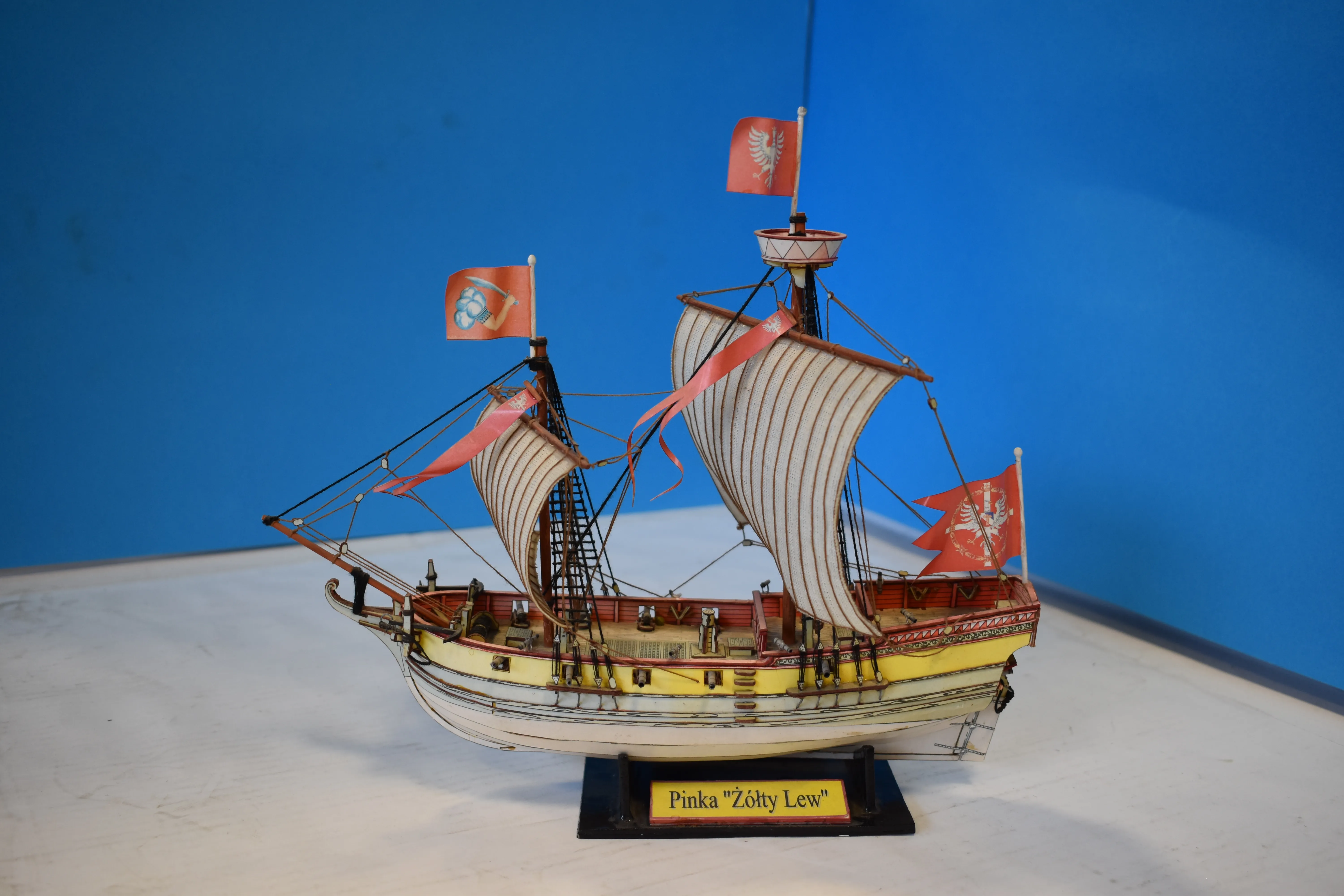 Модель корабля Парусный корабль "Żółty lew" - Верфь на Столе