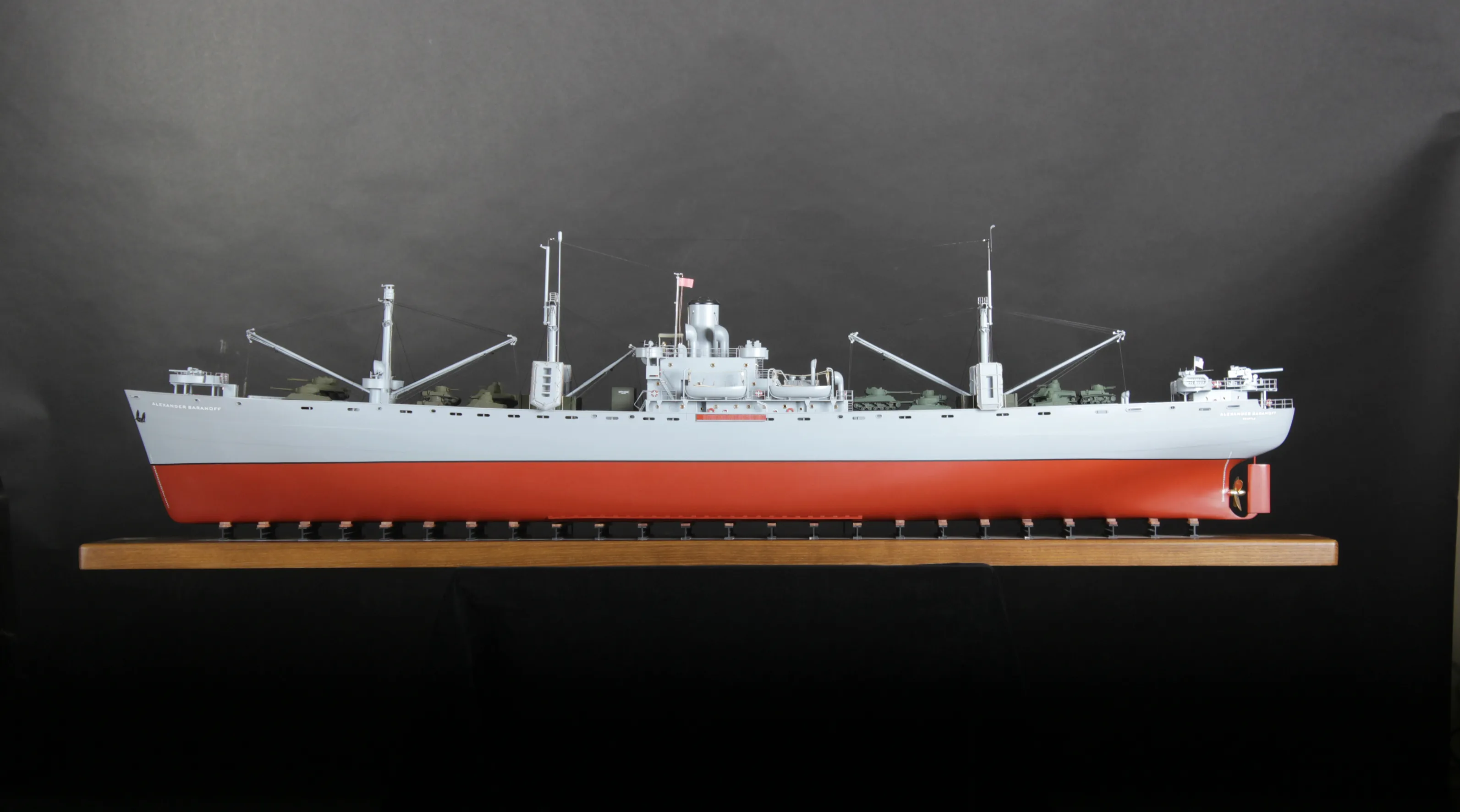 Модель корабля    Транспорт типа "Либерти"  - "Александр Баранов" 1943 г. - Верфь на Столе