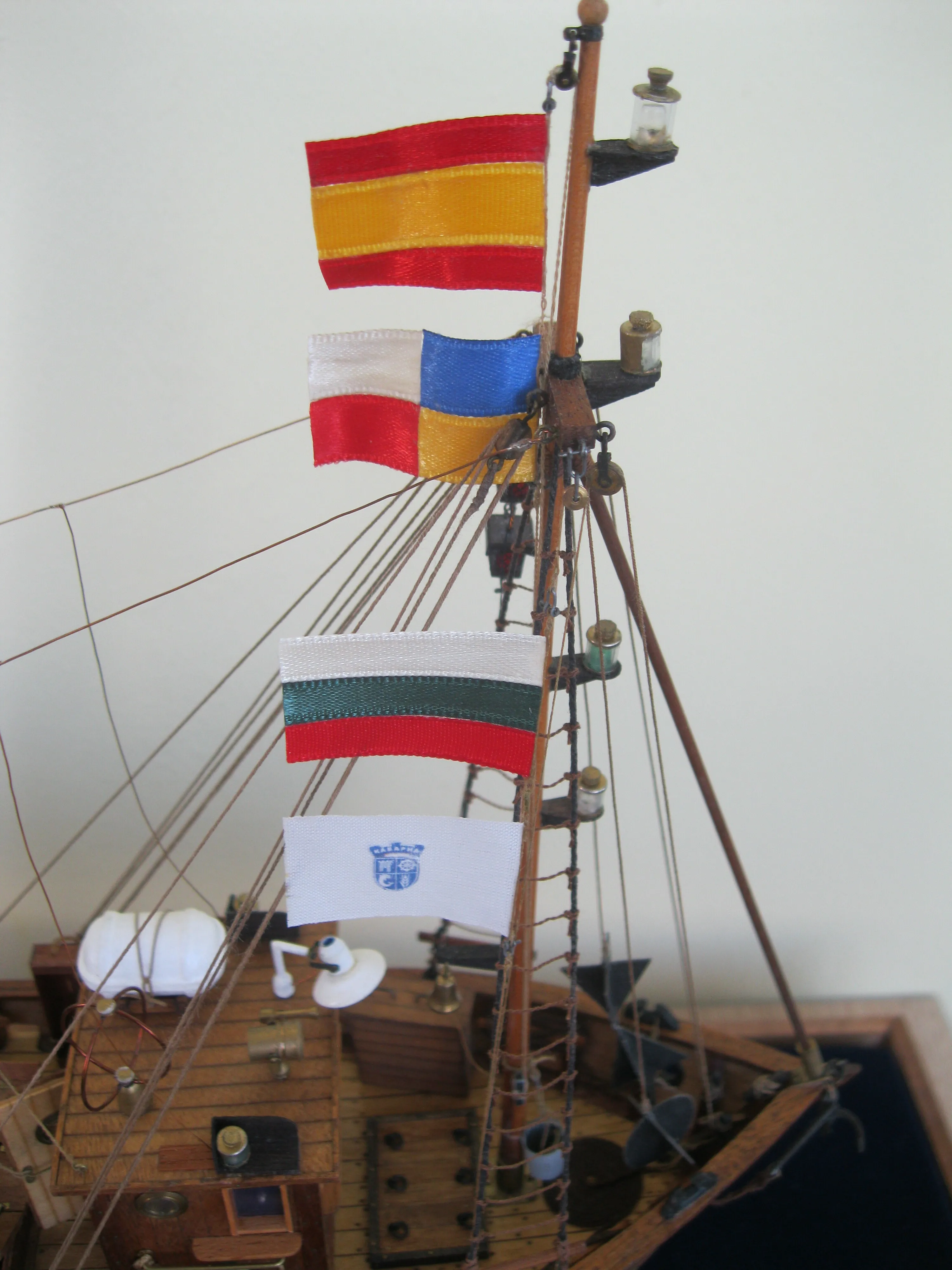 Модель корабля Испанский рыболовный траулер "MARE NOSTRUM" - Верфь на Столе