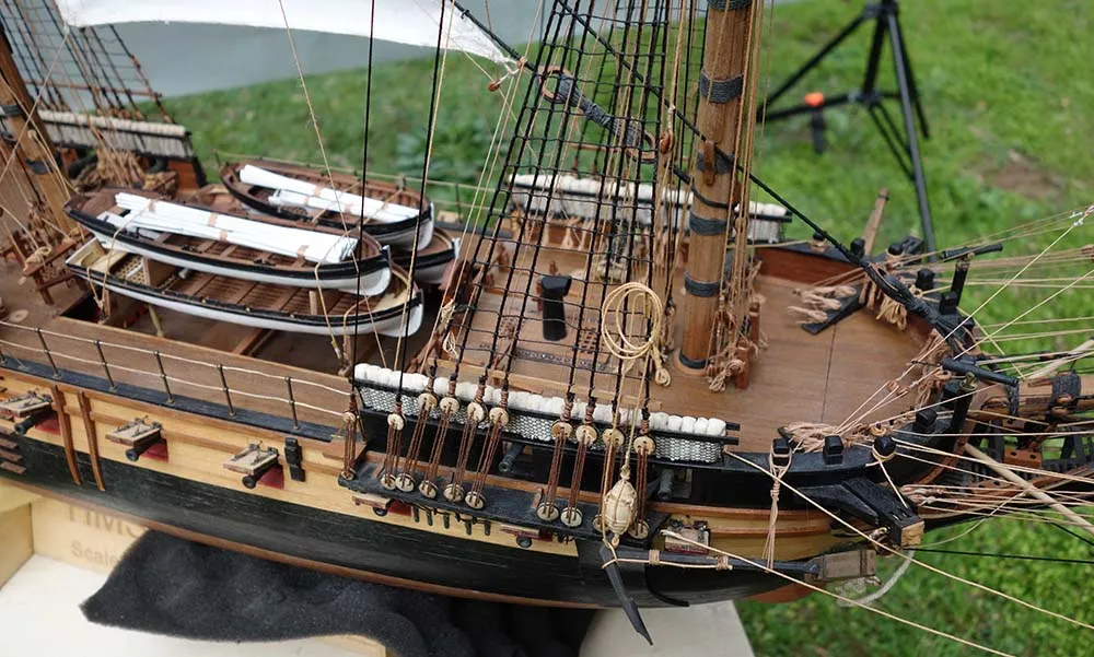 модель корабля для сборки HMS Surprise (полная версия) модель корабля для сборки HMS Surprise (полная версия)