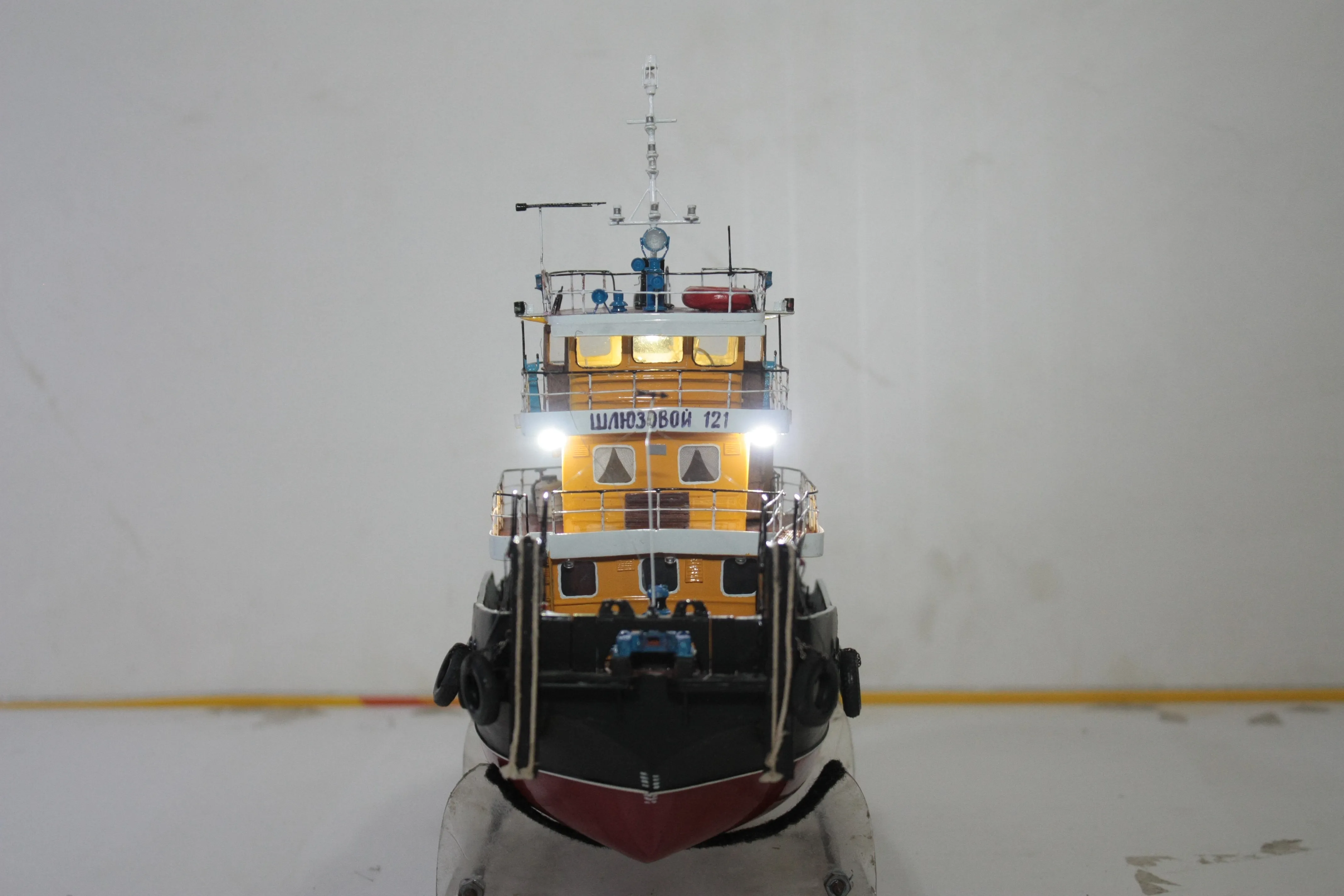 Модель корабля Буксир-толкач Шлюзовой-121 - Верфь на Столе
