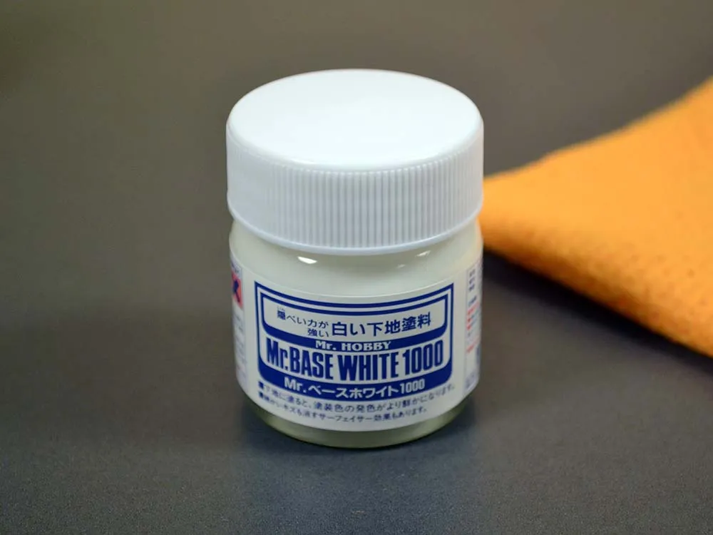 Грунтовка белая SF-283, Mr Base white 1000, 40 мл Грунтовка белая SF-283, Mr Base white 1000, 40 мл