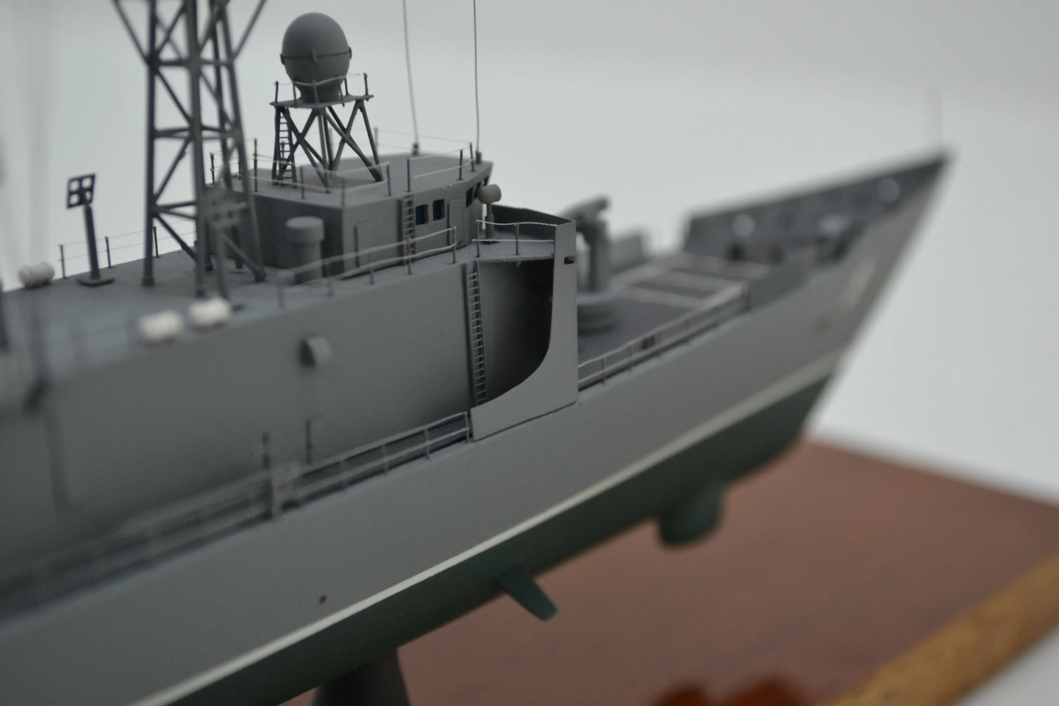 Модель корабля Фрегат FFG-9 «Уодсуорт» - Верфь на Столе