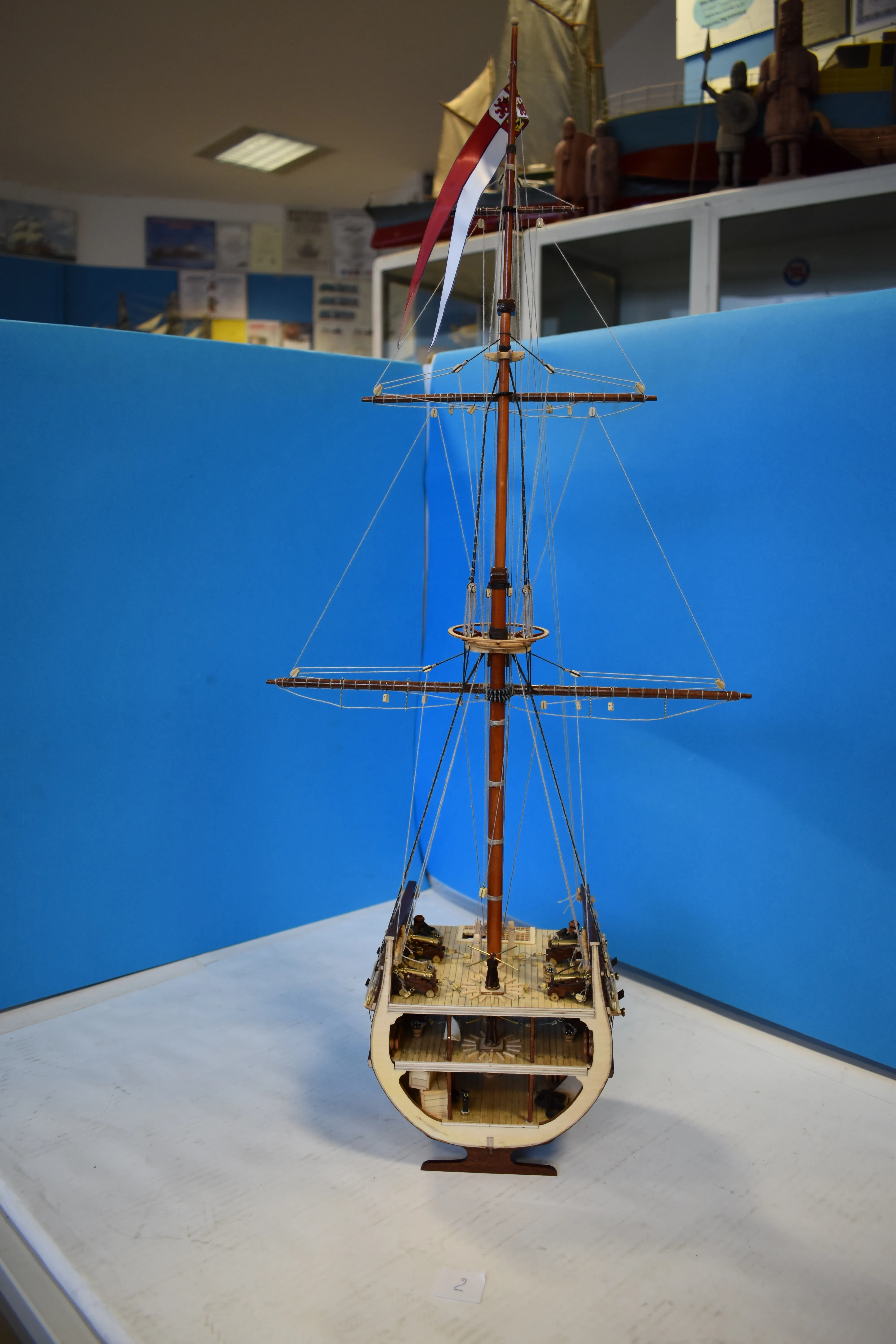 Модель корабля Поперечное сечение парусного судна "San Francisko" - Верфь на Столе