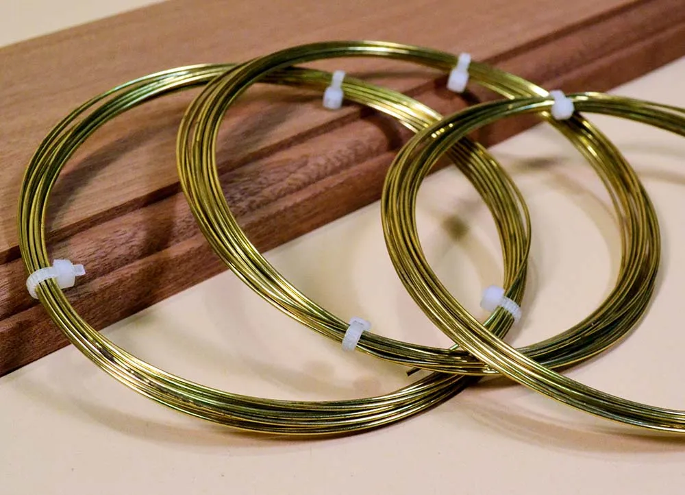 Мягкая латунная проволока 1.5 мм. Длина мотка 2 м.