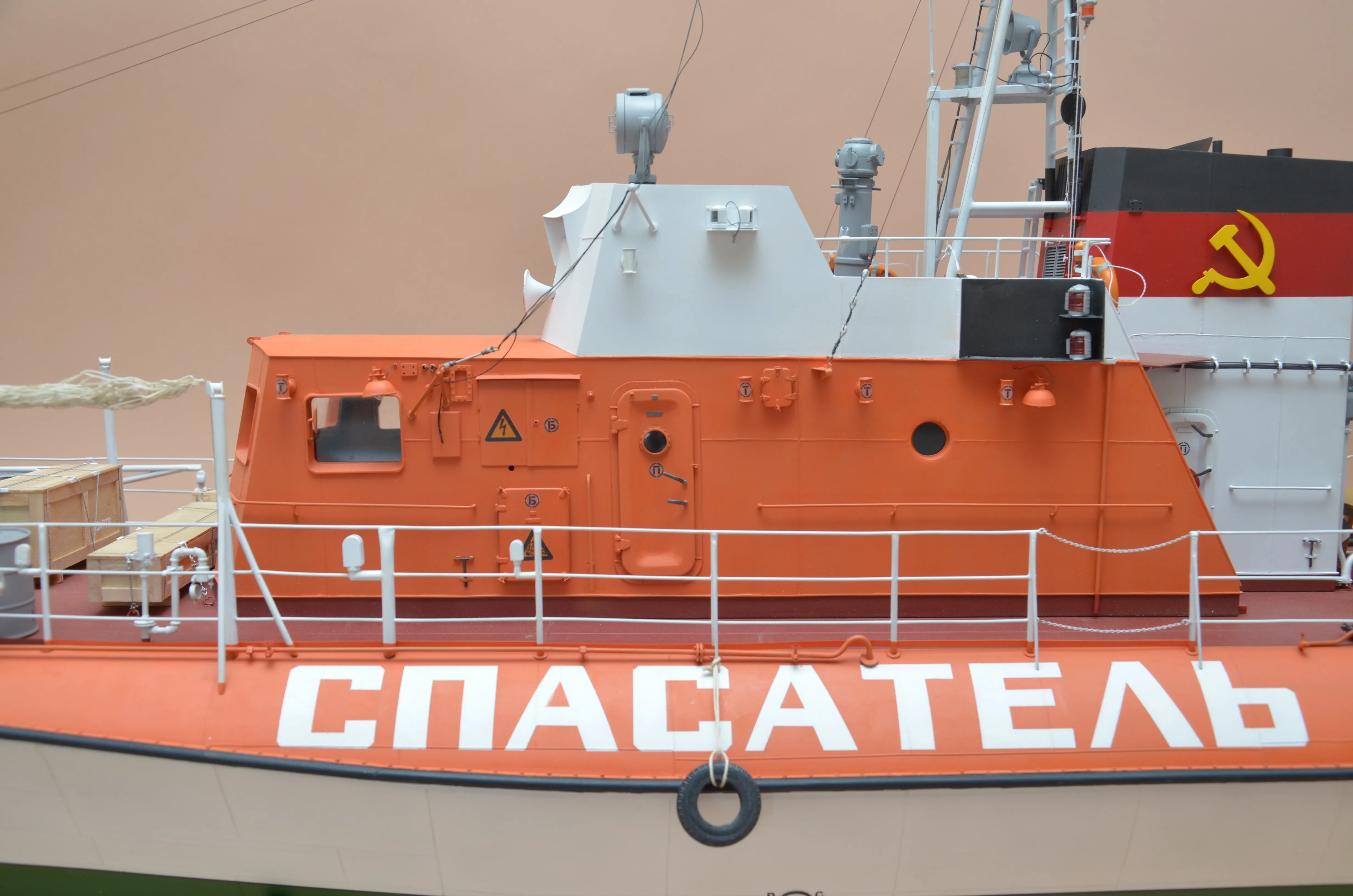 Модель корабля Всепогодный спасательный катер (ВСК) "МЕТЕЛЬ", пр. 1458 - Верфь на Столе