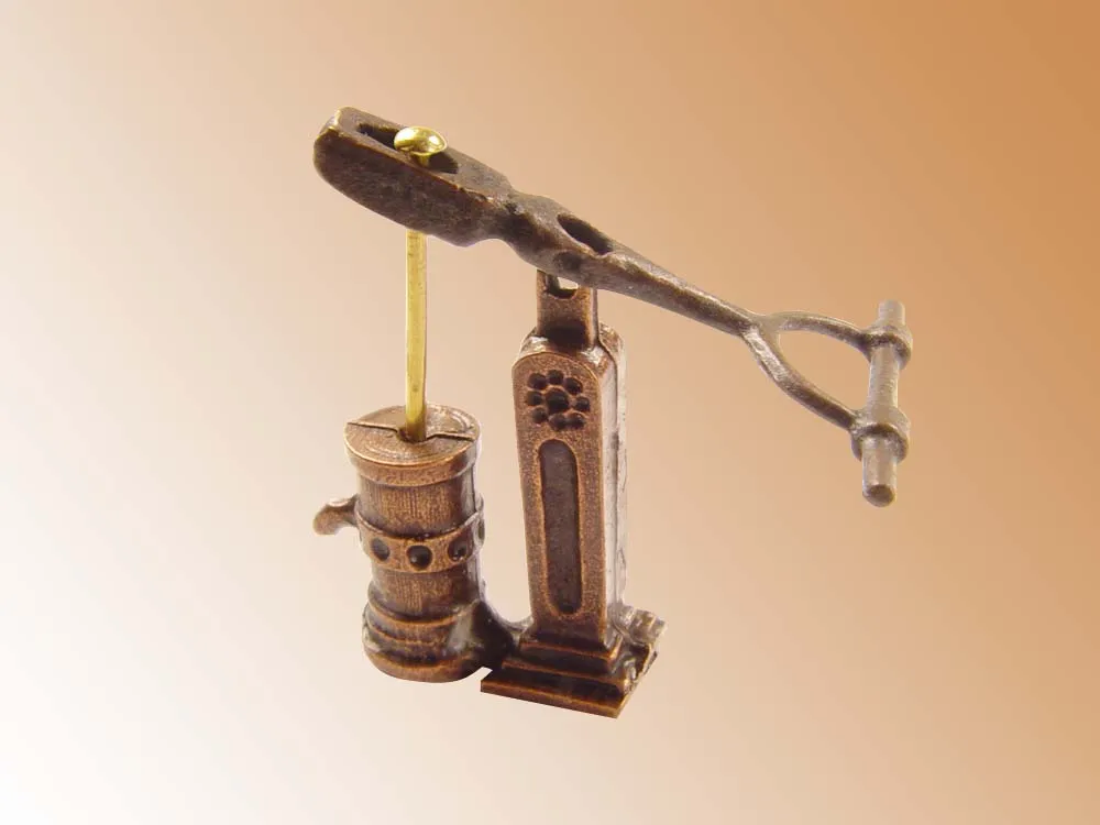 Помпа с отдельной стойкой для ручки, металл, 18 мм