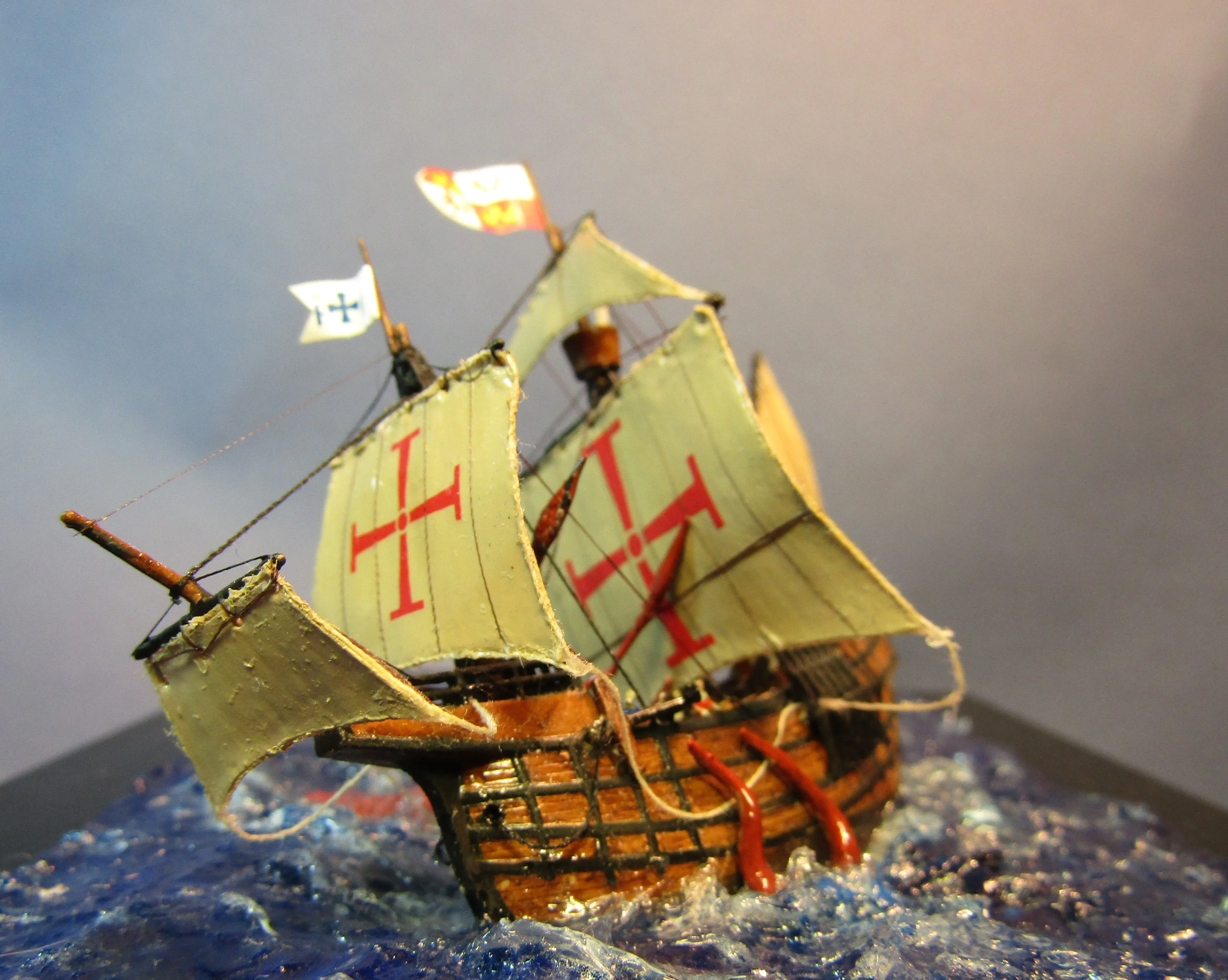 Модель корабля Каракка “Santa Maria” и Кракен - Верфь на Столе