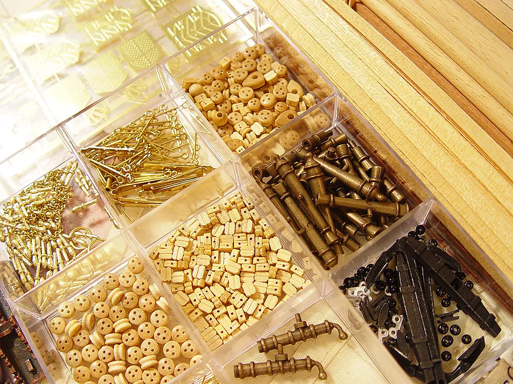 HMS Revenge + (Стартовый набор инструментов)