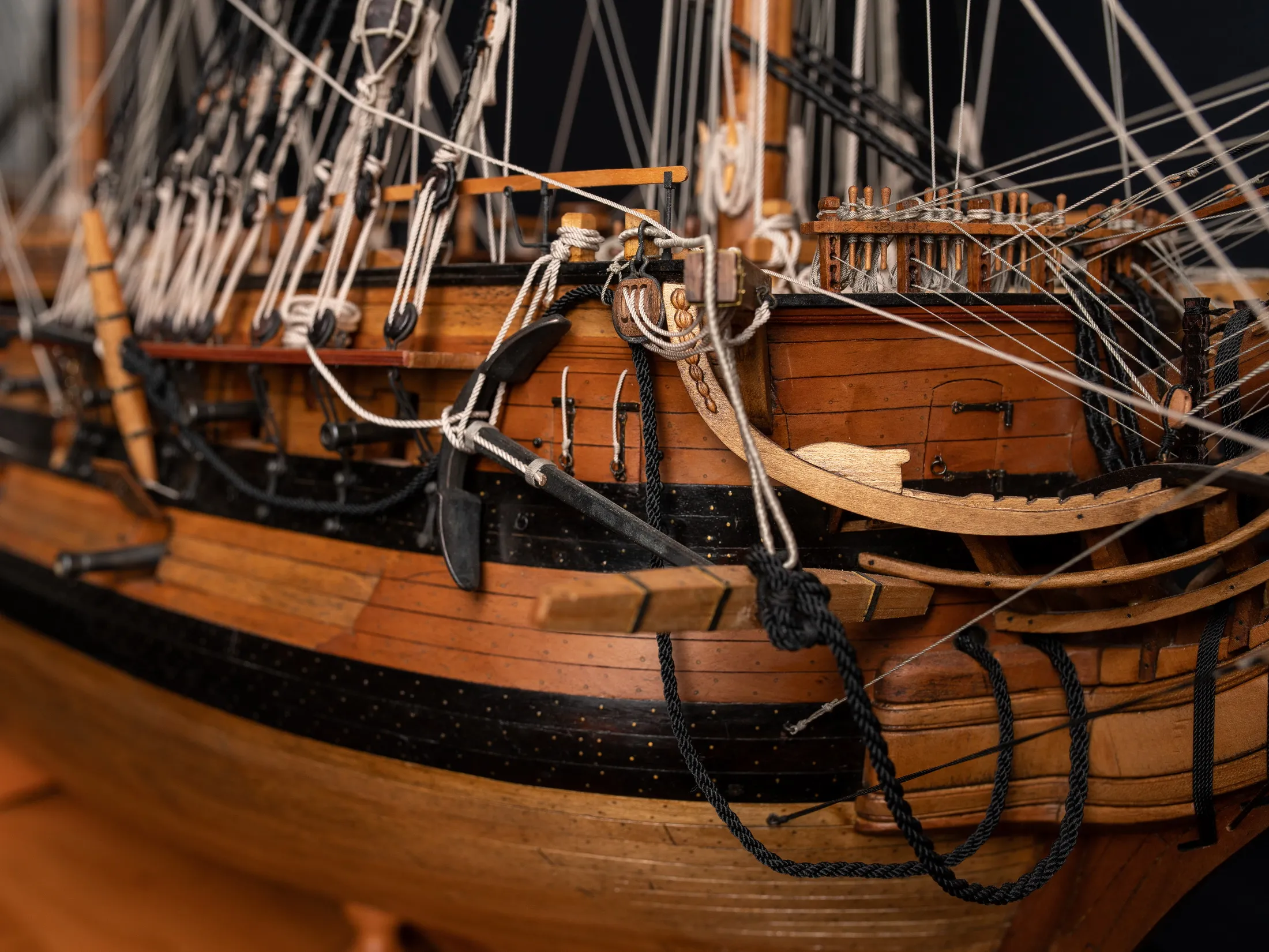 Модель корабля Bonhomme Richard - Верфь на Столе