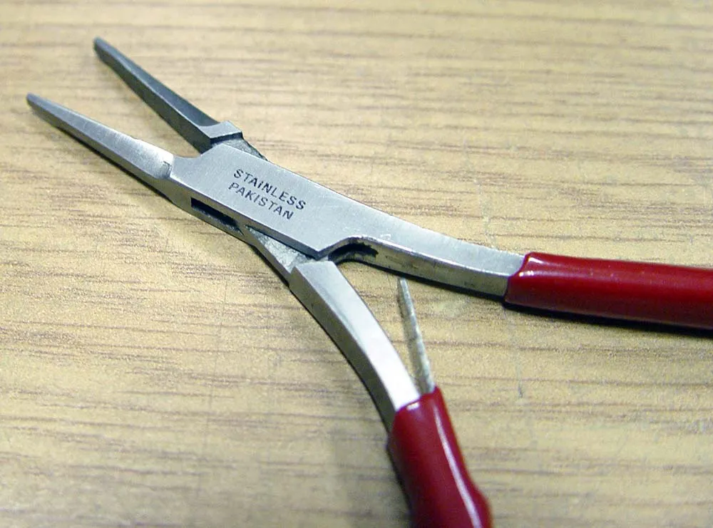 Плоскогубцы