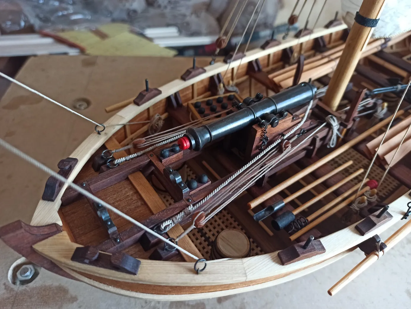 Модель корабля Вооруженная шлюпка - Верфь на Столе