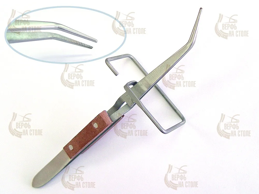 Самозажимной изогнутый пинцет с подставкой и деревянными накладками 16 см