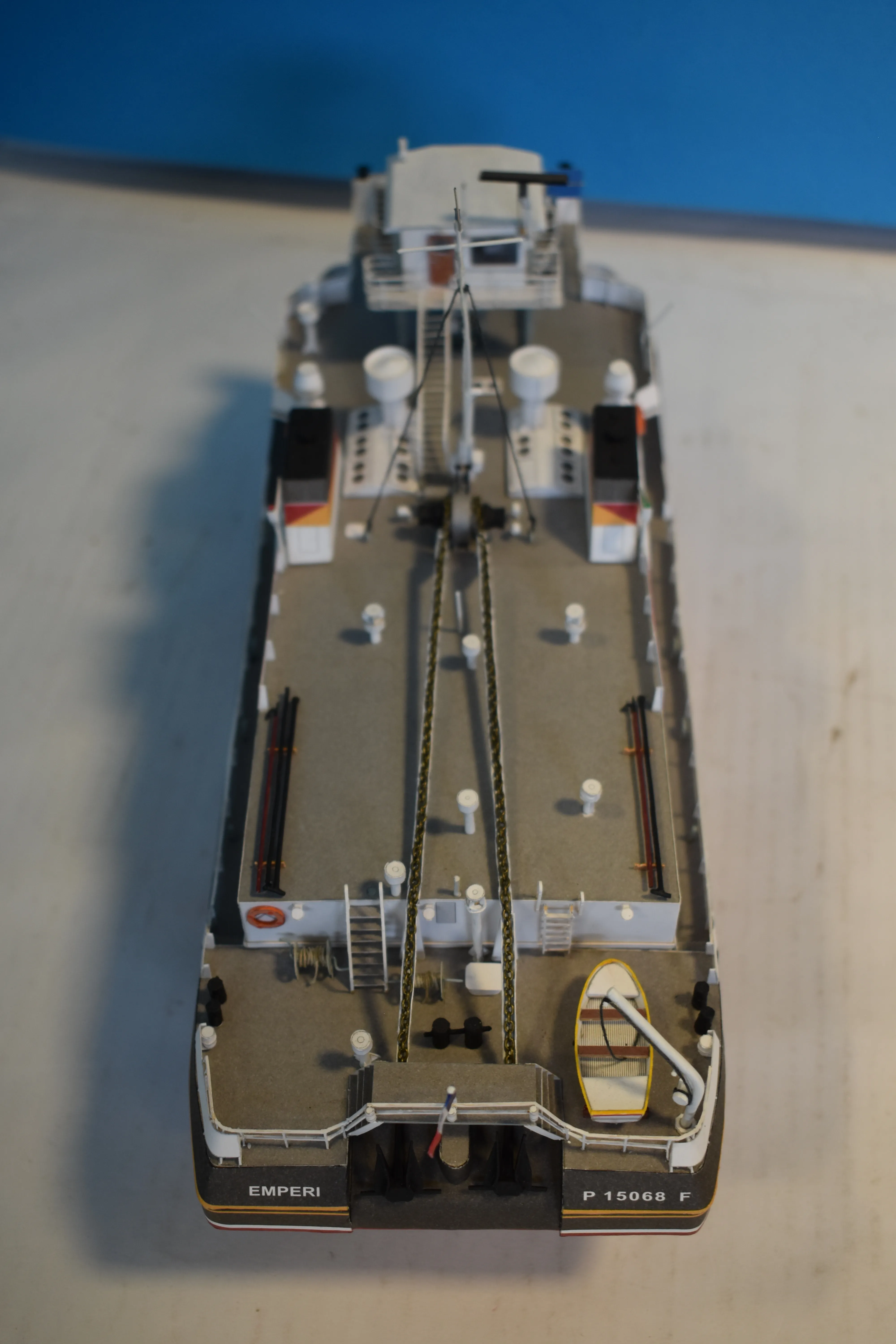 Модель корабля Речной толкач с Рейна "Emperi" - Верфь на Столе