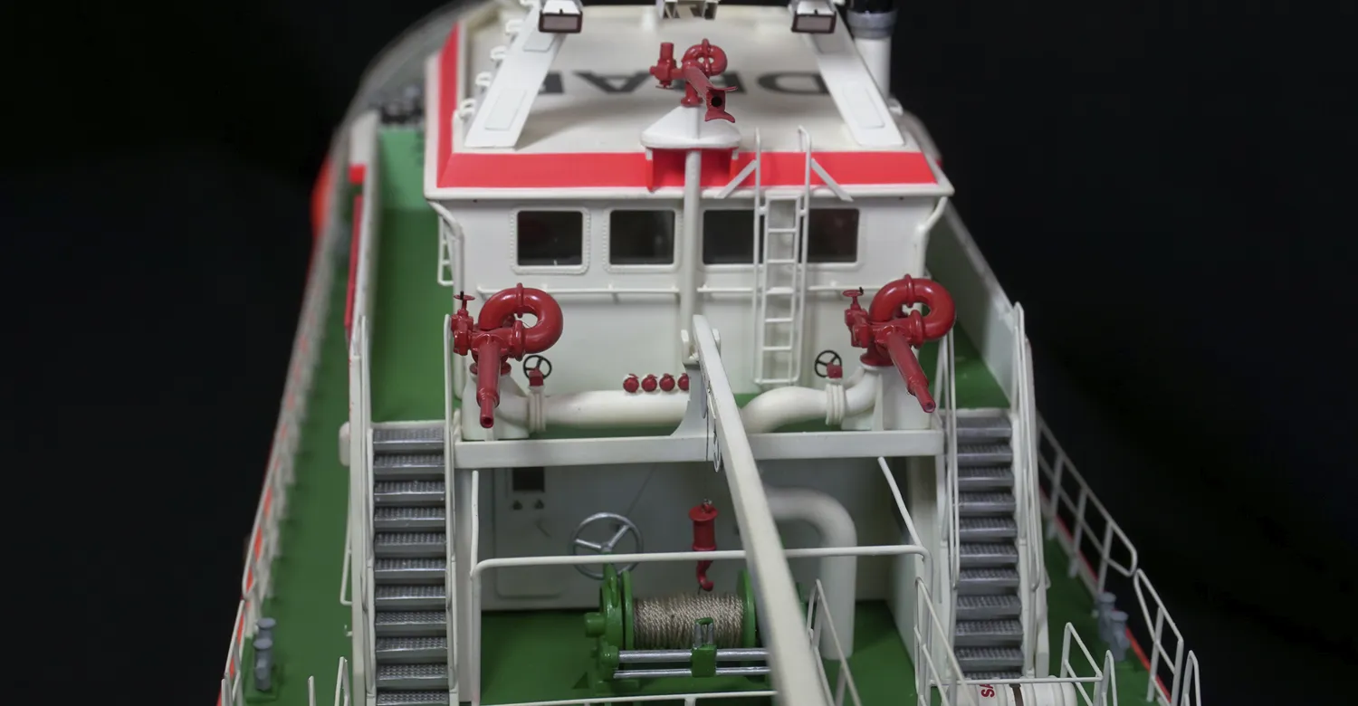 Модель корабля Cпасательный крейсер «HERMANN MARWEDE» - Верфь на Столе
