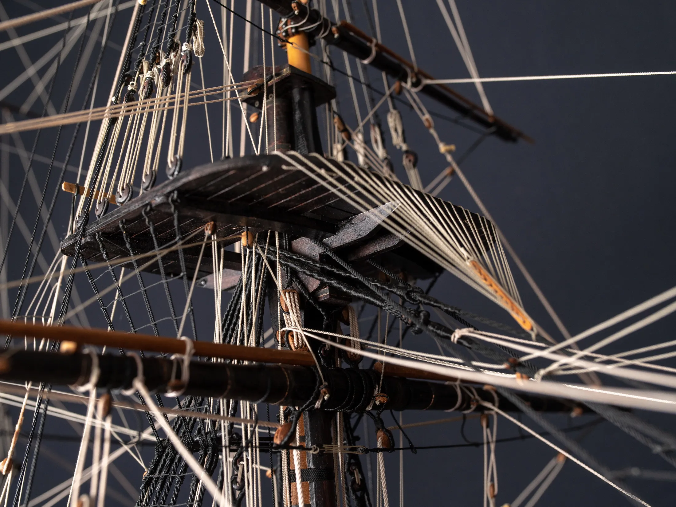 Модель корабля Bonhomme Richard - Верфь на Столе