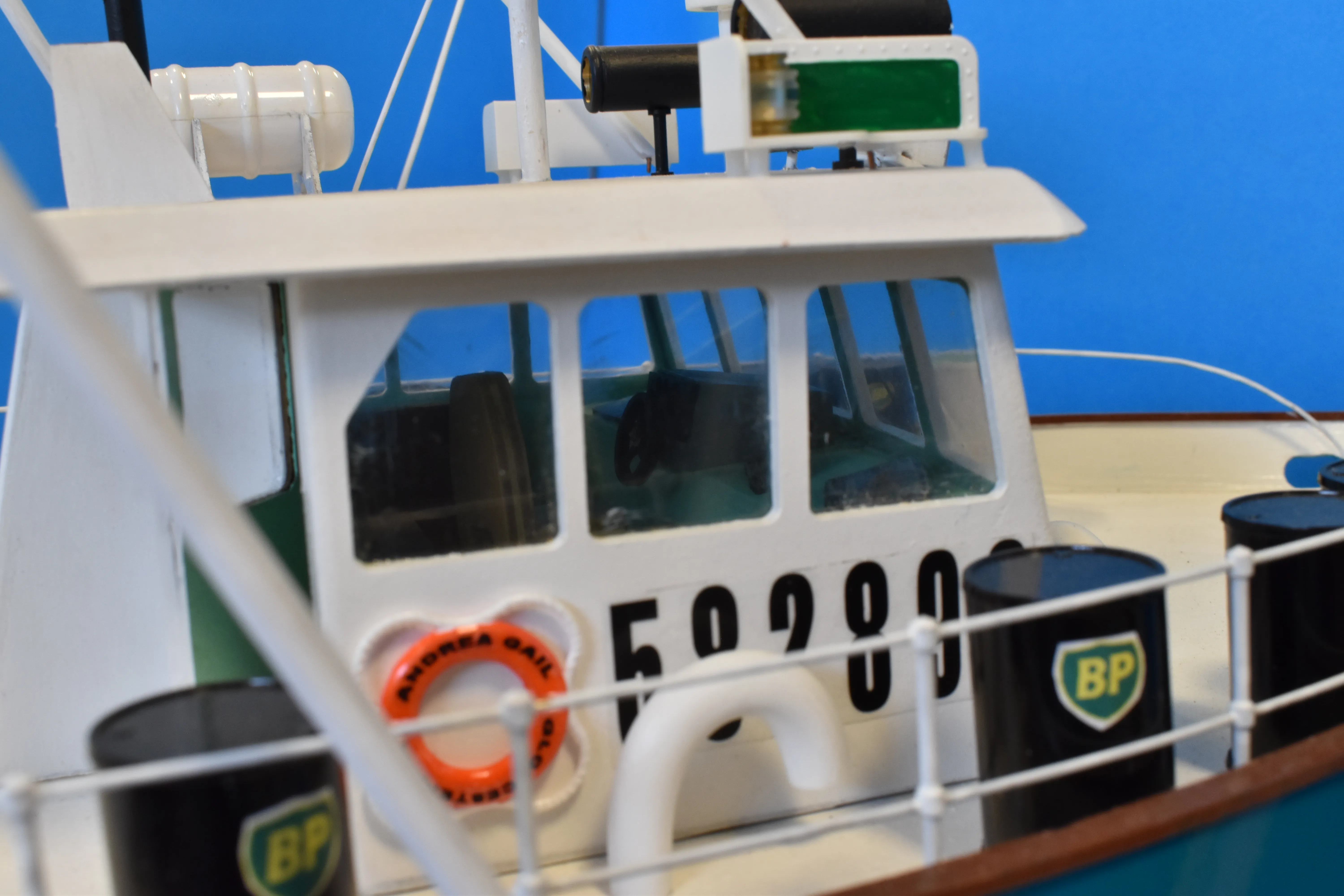 Модель корабля рыболовное судно "Adrea Gail" - Верфь на Столе