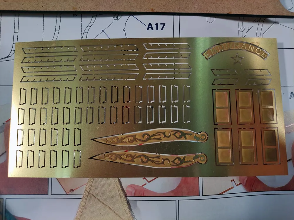 Сборная модель корабля Баркентина Endurance + (Полный набор инструментов, клея и краски)