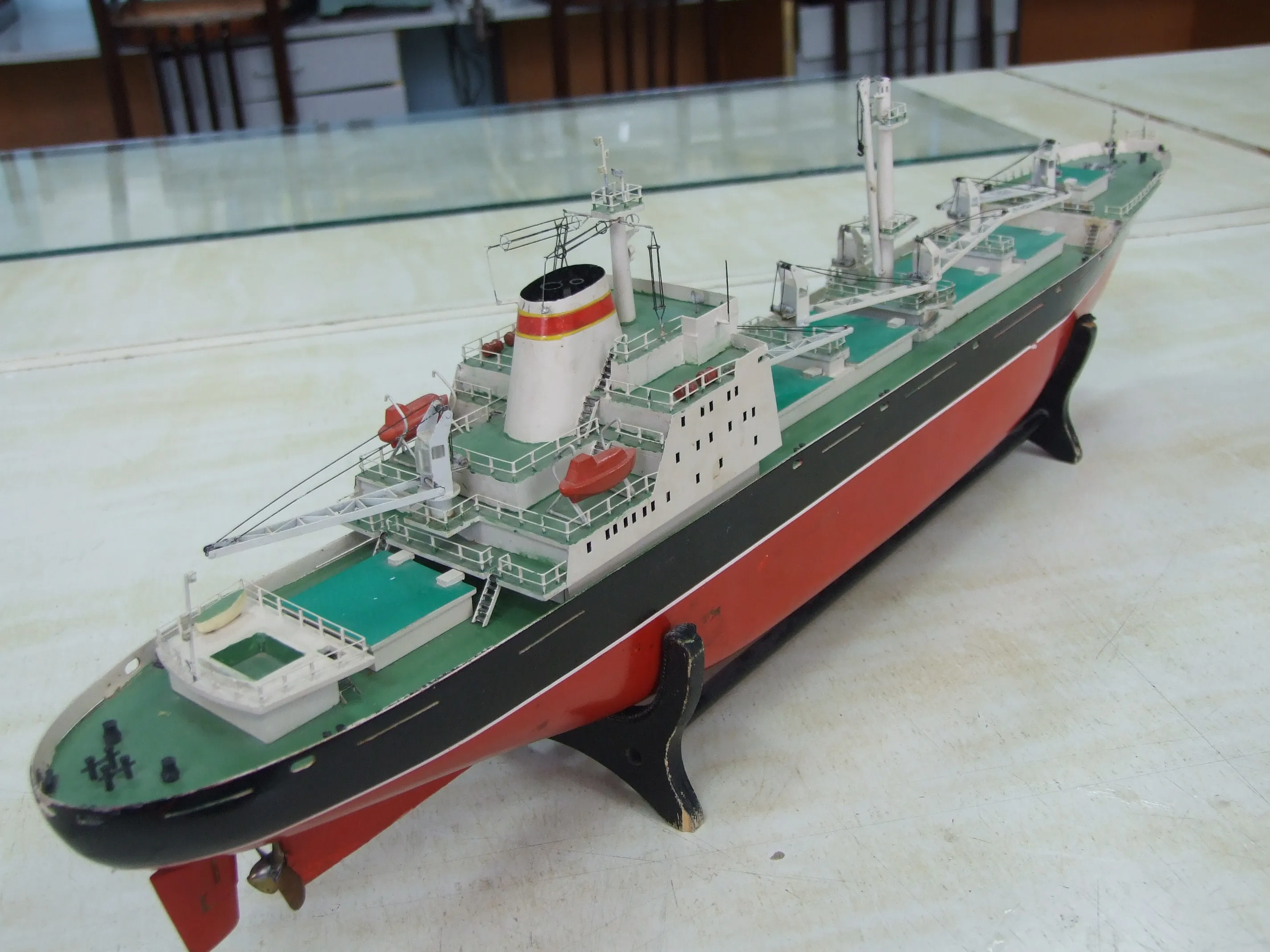 Модель корабля Сухогрузное судно "Капитан Кушнаренко" - Верфь на Столе