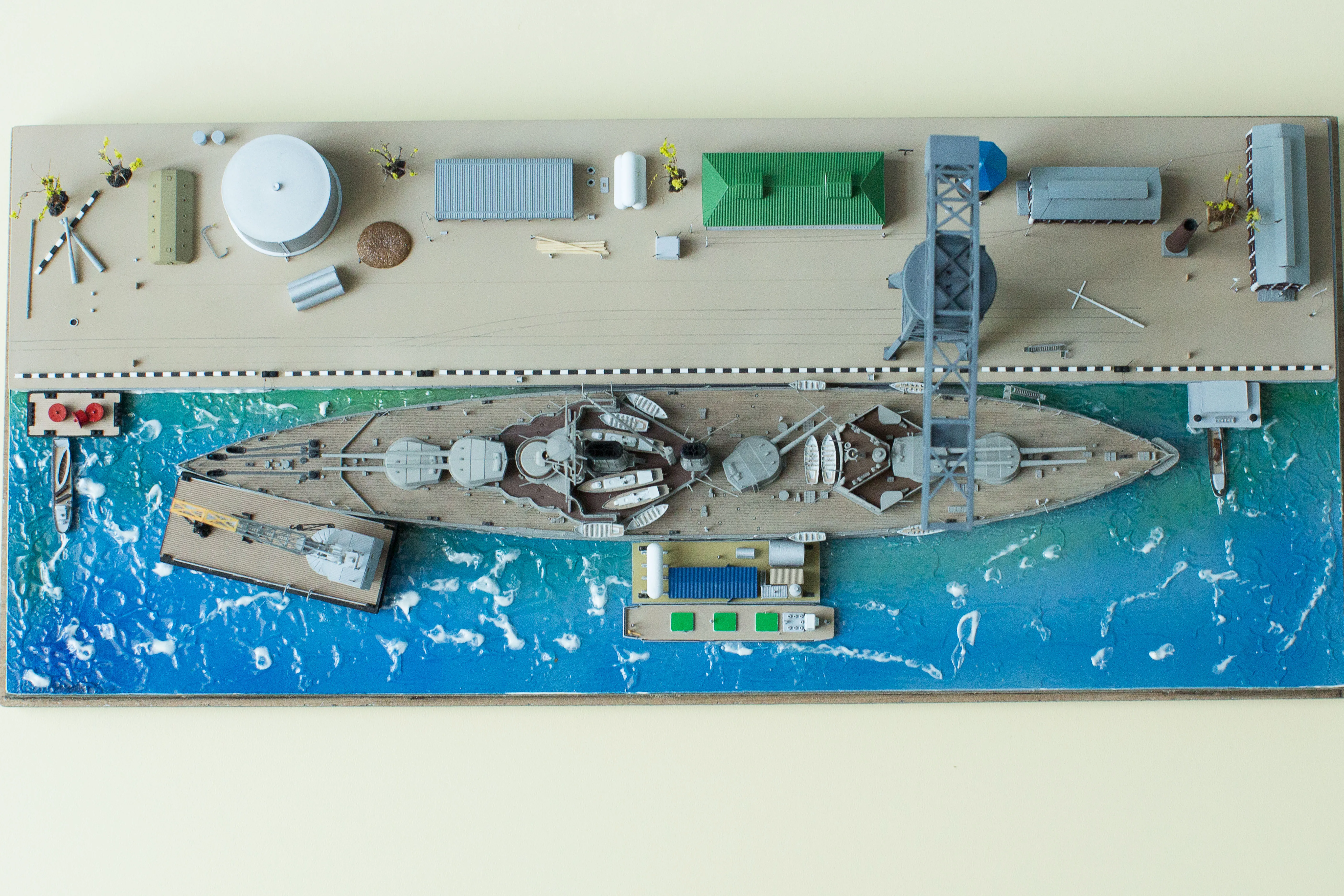 Модель корабля Линкор "Кинг Георг V" - Верфь на Столе