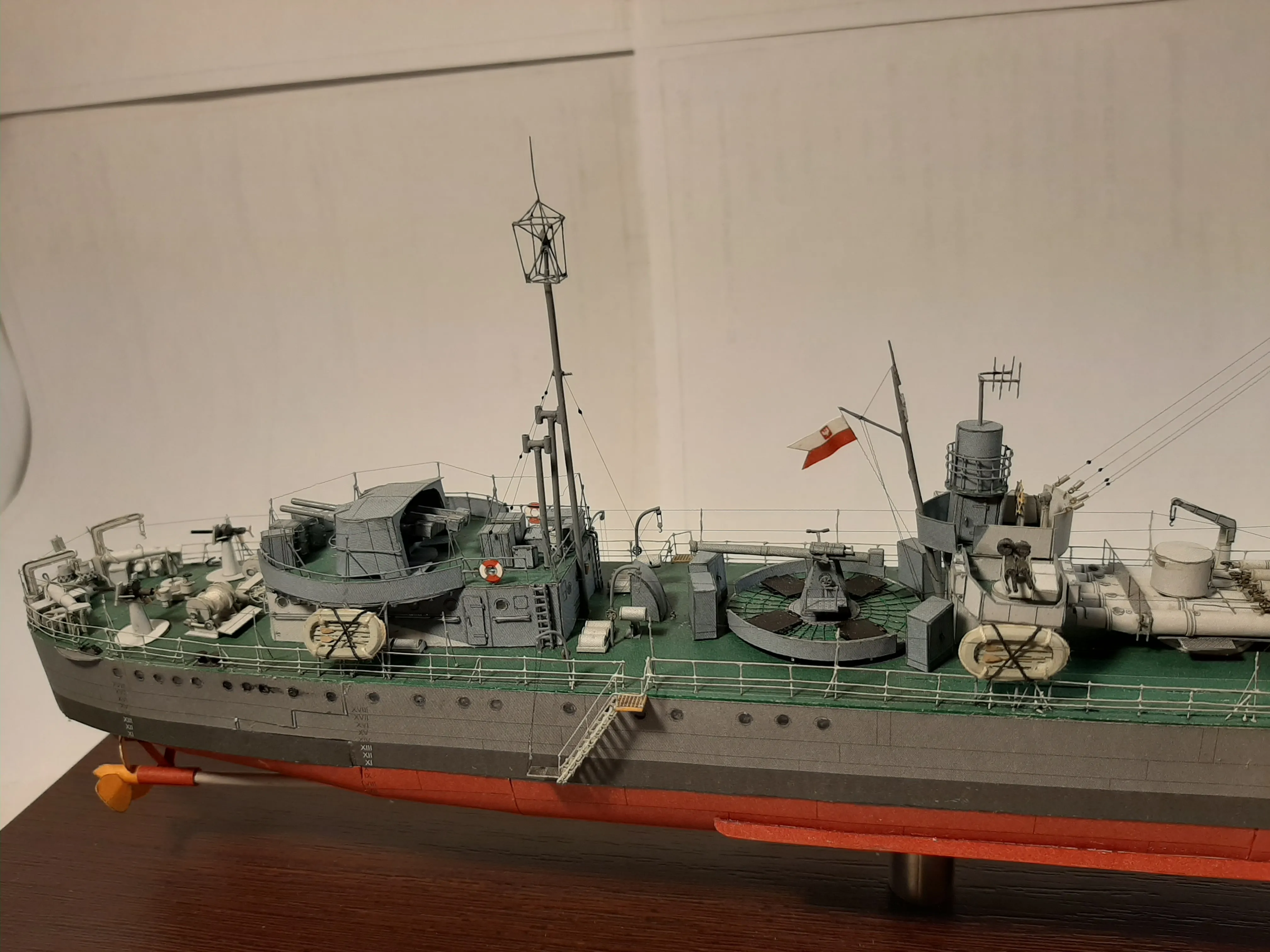 Модель корабля Эсминец "Piorun" - Верфь на Столе