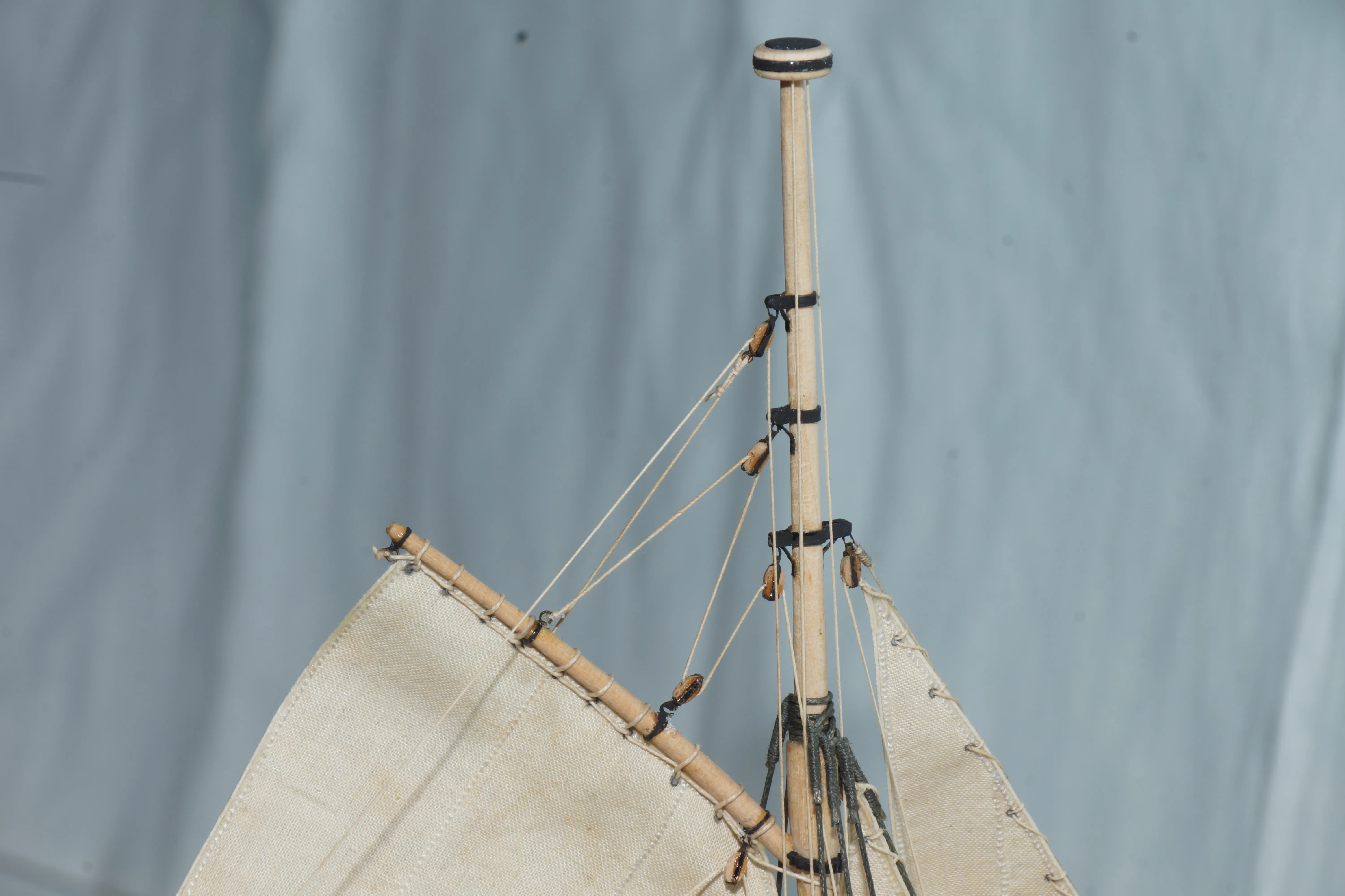 Модель корабля Ботик Петра Первого - Верфь на Столе