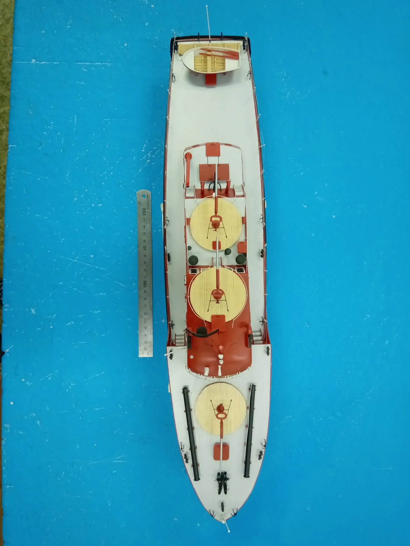 Модель корабля Düsseldorf - Верфь на Столе