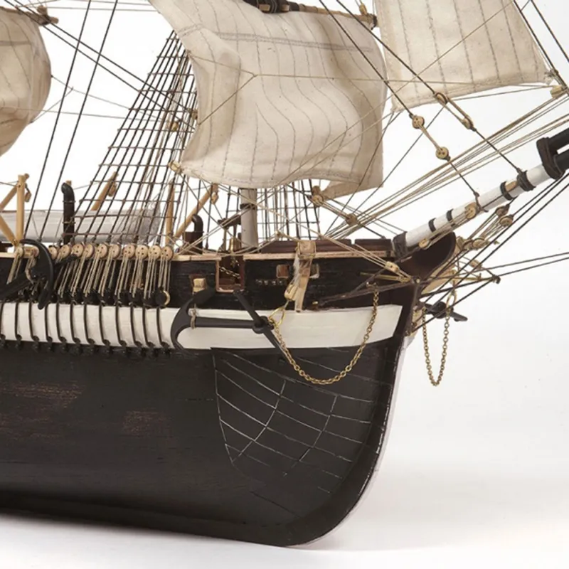HMS Terror (Корабль Джона Франклина) + (Полный набор инструментов, клея и краски)