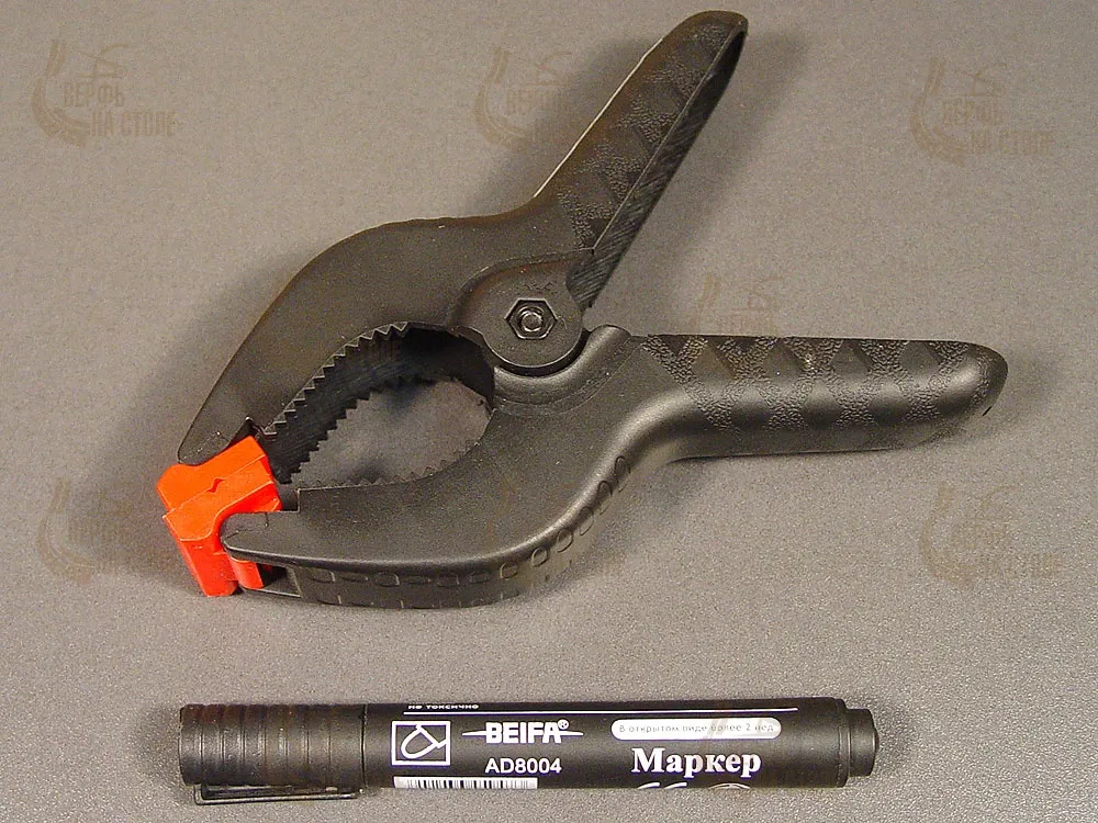 Тугой пластиковый зажим 150 мм