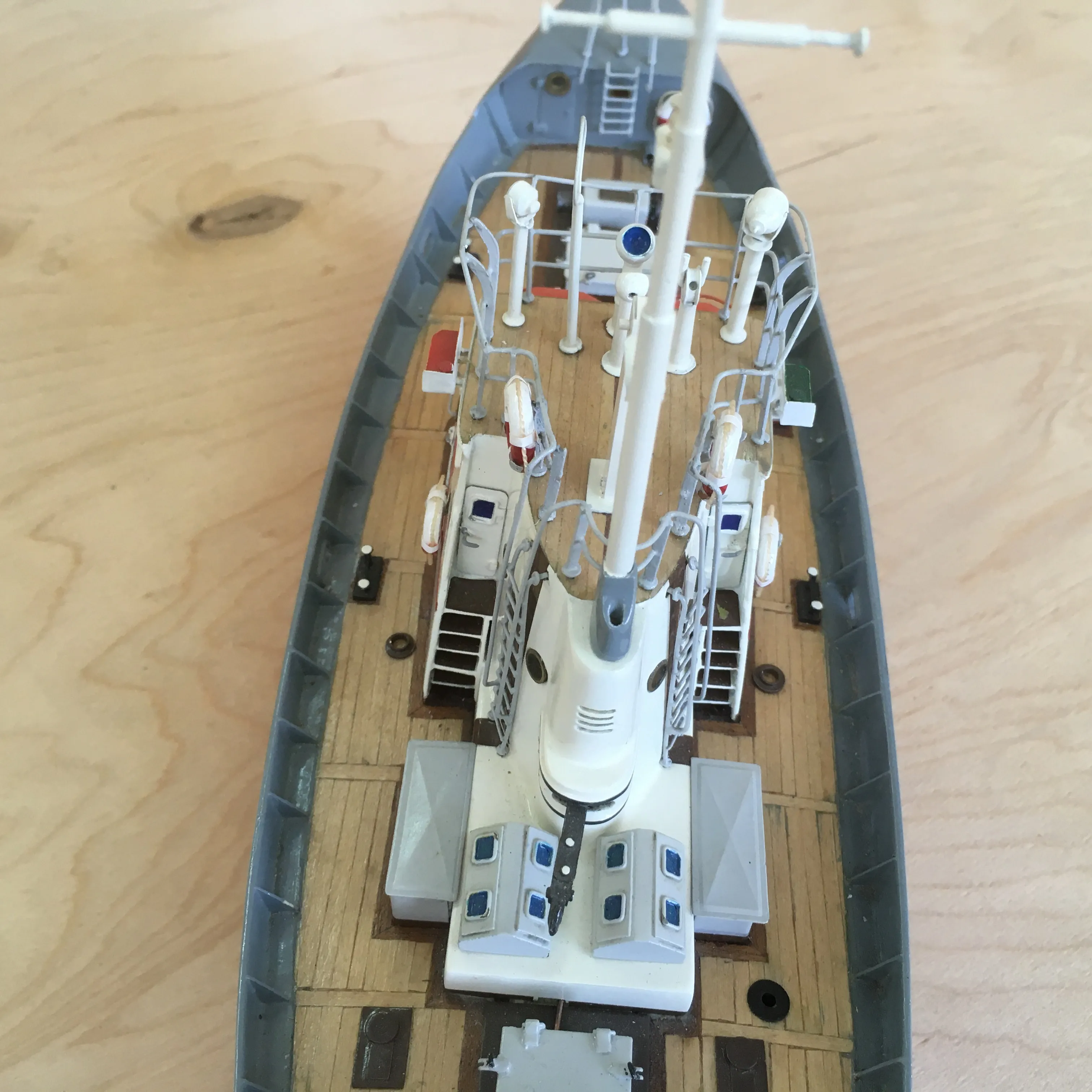 Модель корабля Спасательно-буксирное судно R3 - Верфь на Столе